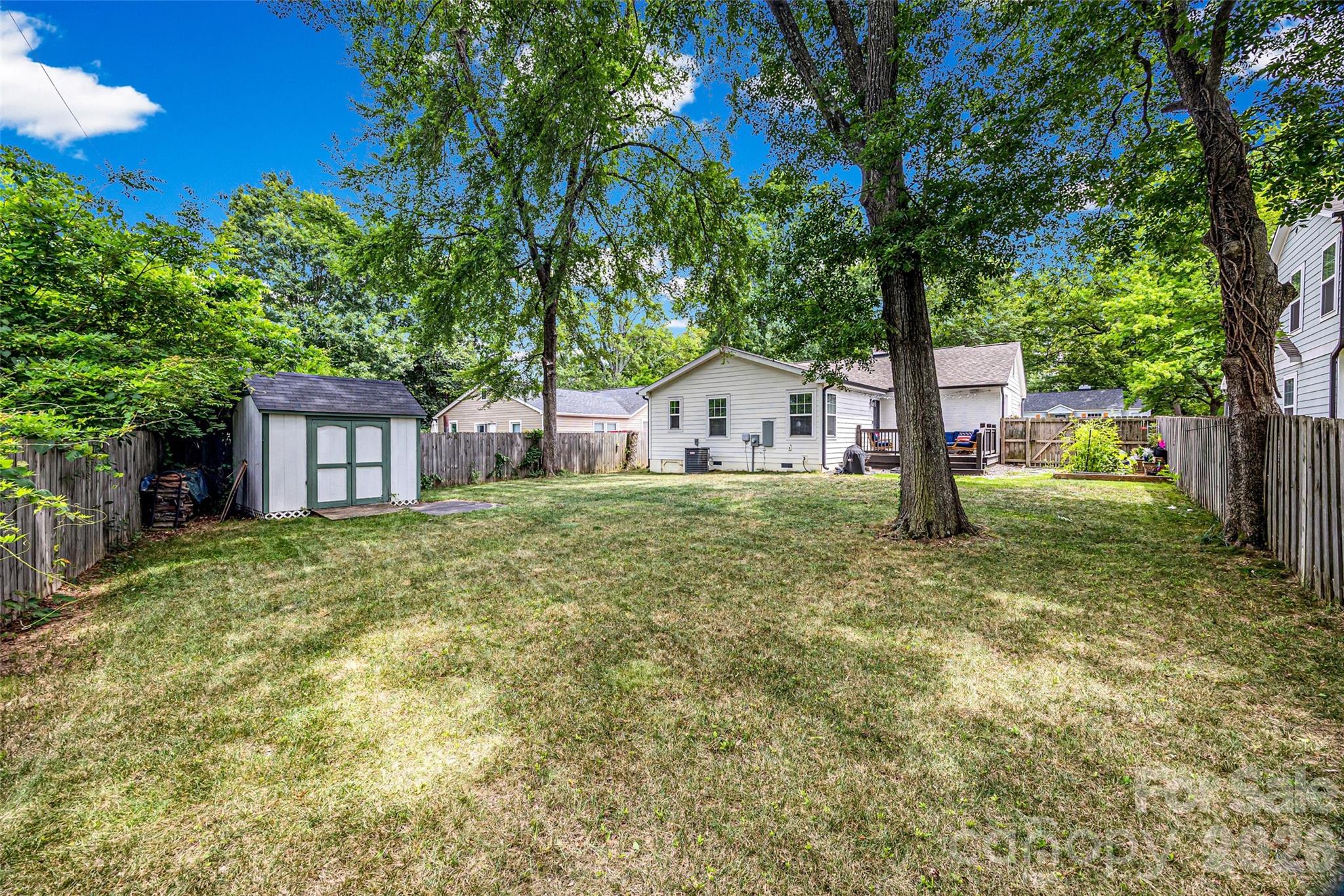 2448 Morton Street Property Photo 39