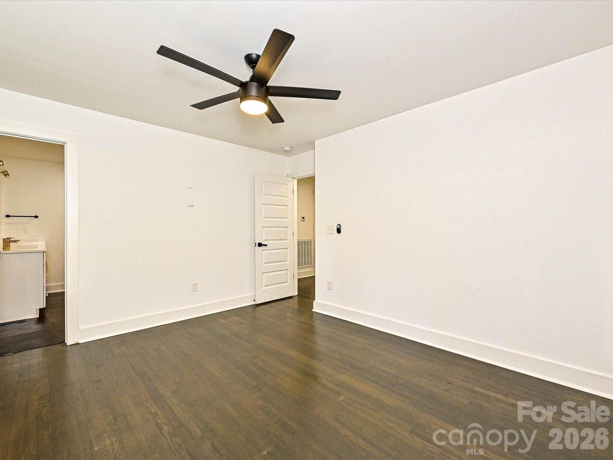 5623 Ruth Drive Property Photo 15