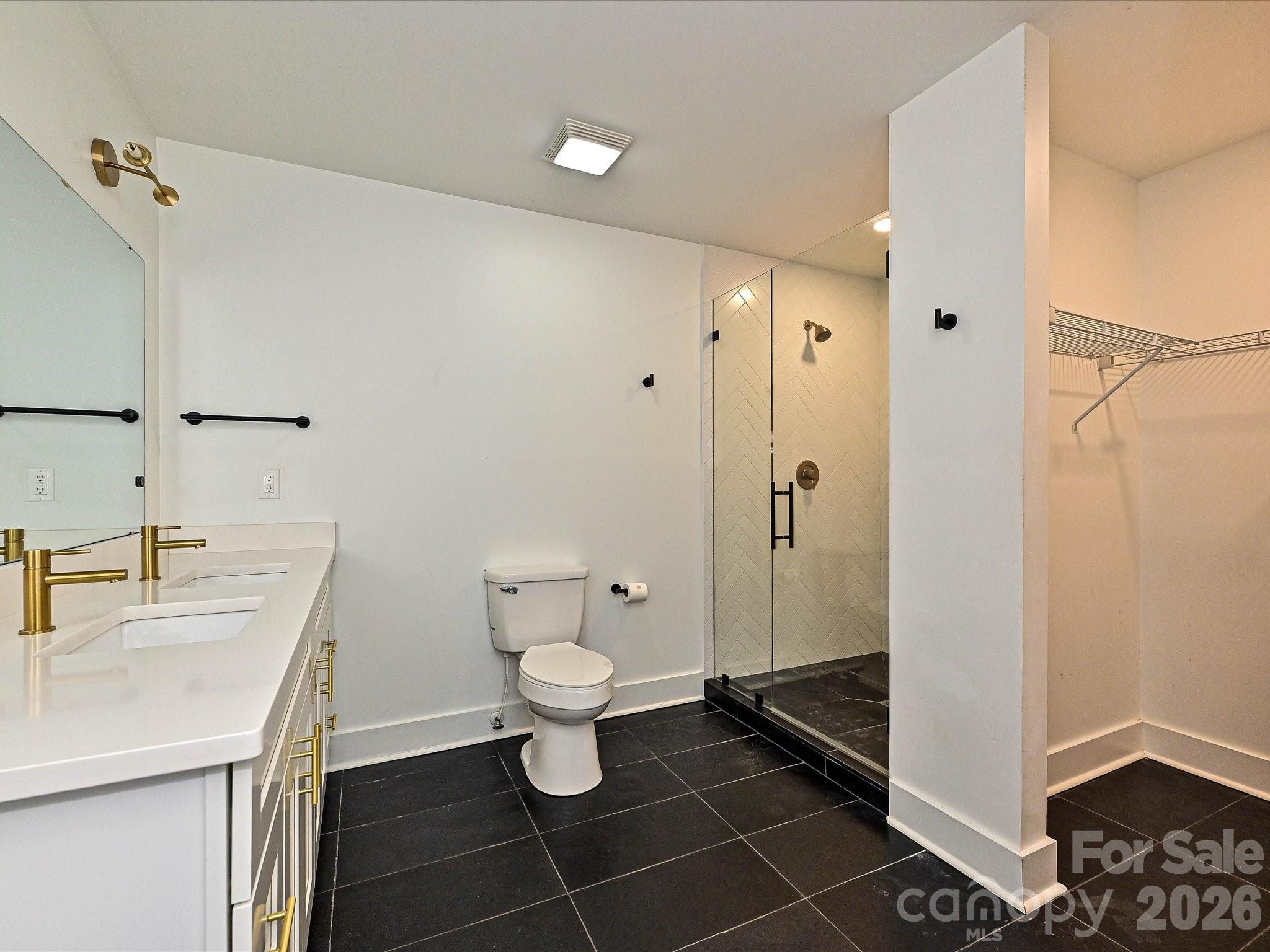 5623 Ruth Drive Property Photo 16