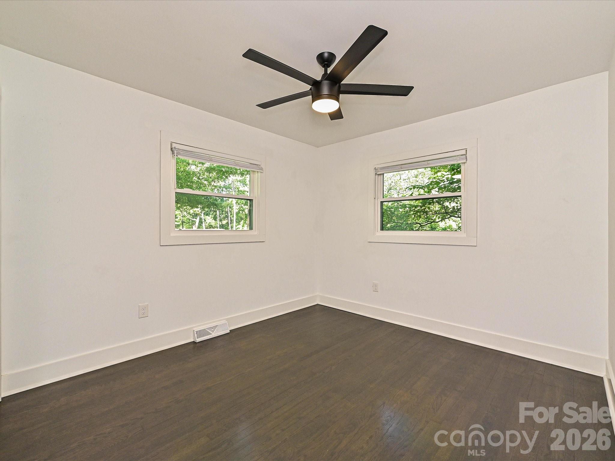 5623 Ruth Drive Property Photo 19