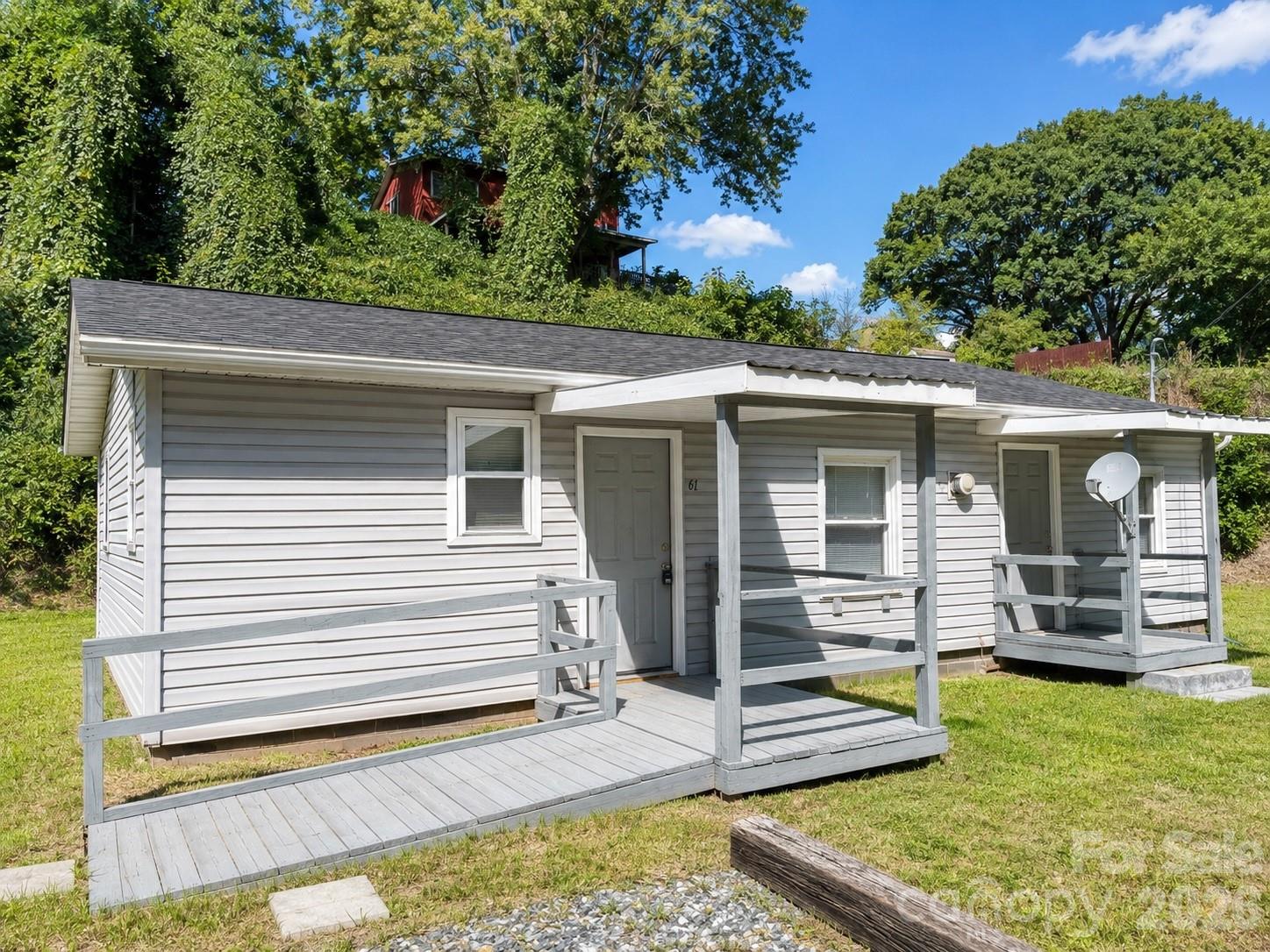 61 Haywood Road Property Photo 1