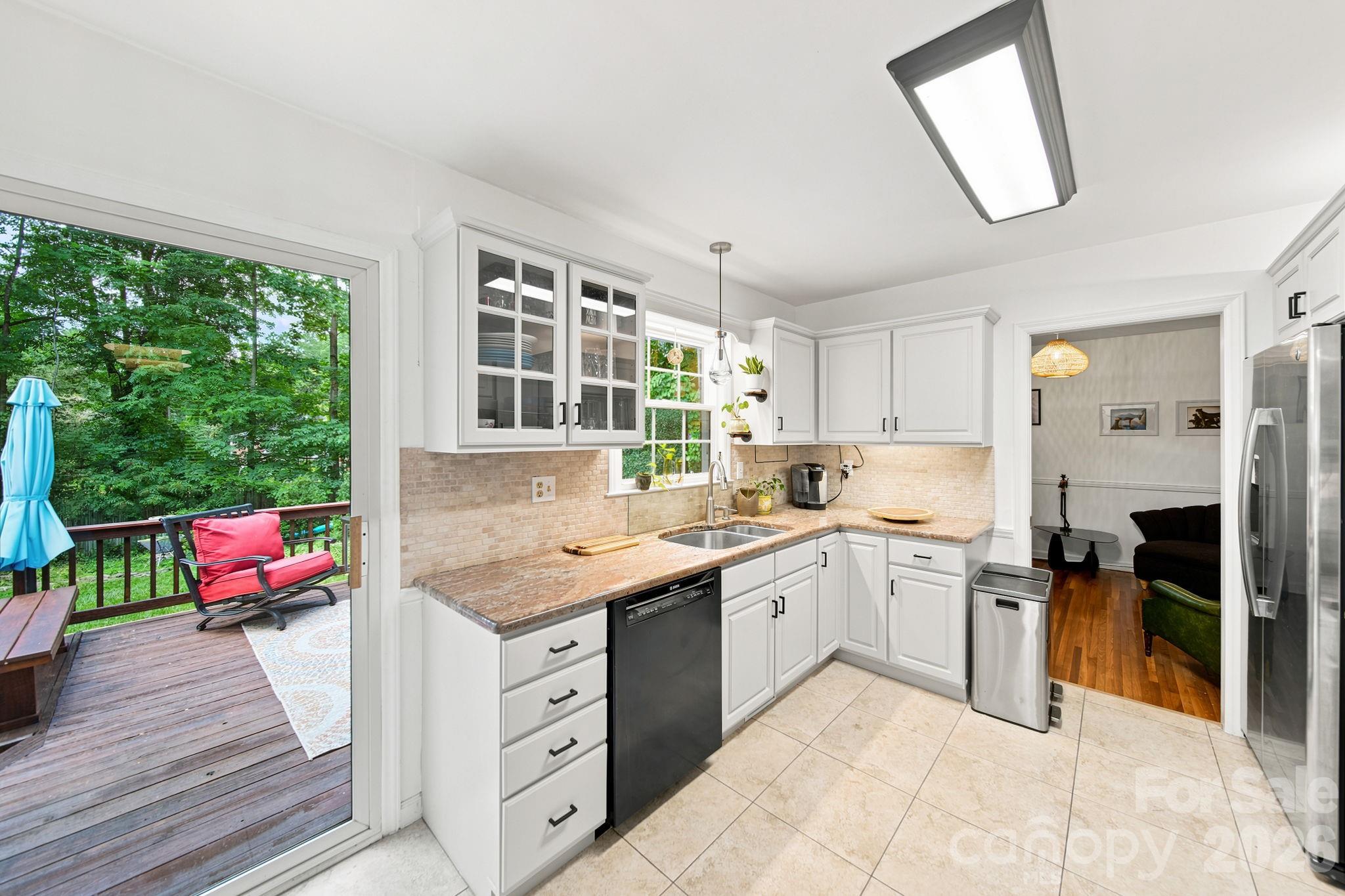 2815 Burnt Mill Road Property Photo 10