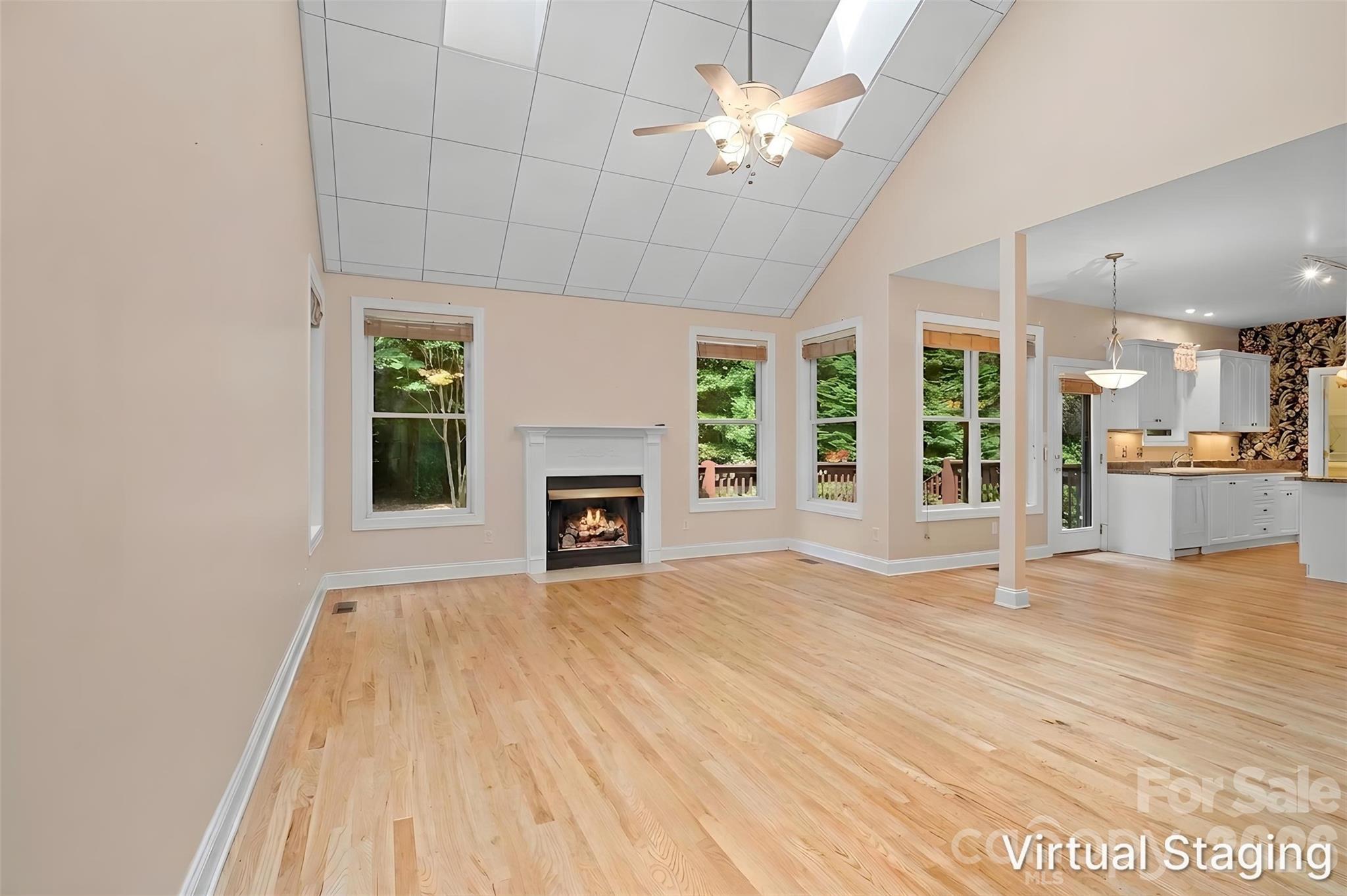 36 Poplar Creek Drive Property Photo 6