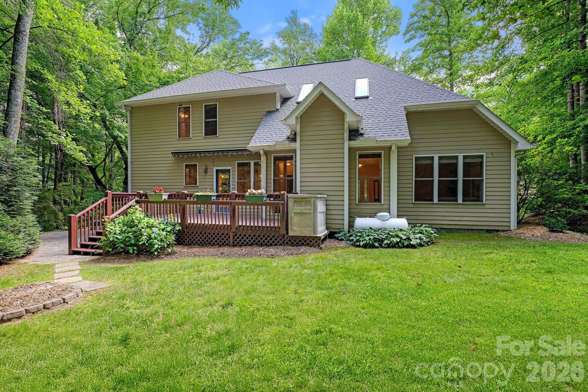 36 Poplar Creek Drive Property Photo 27