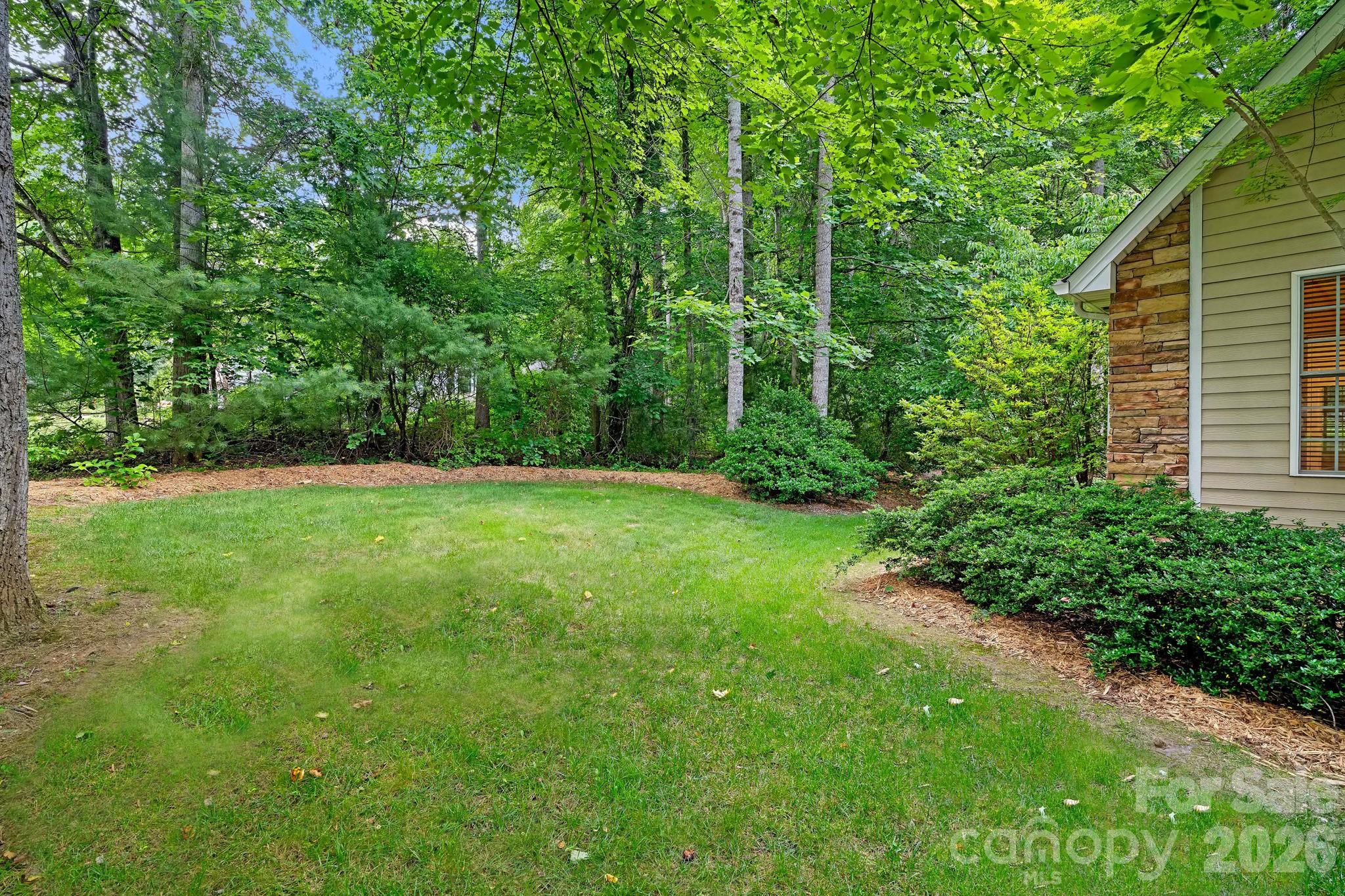 36 Poplar Creek Drive Property Photo 28
