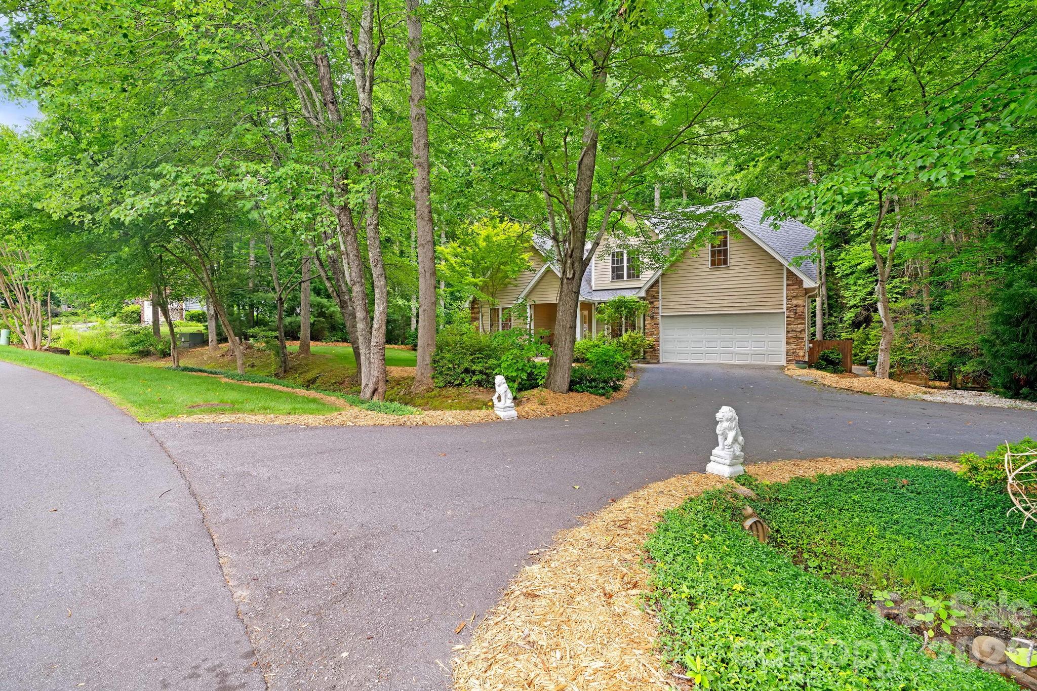 36 Poplar Creek Drive Property Photo 32