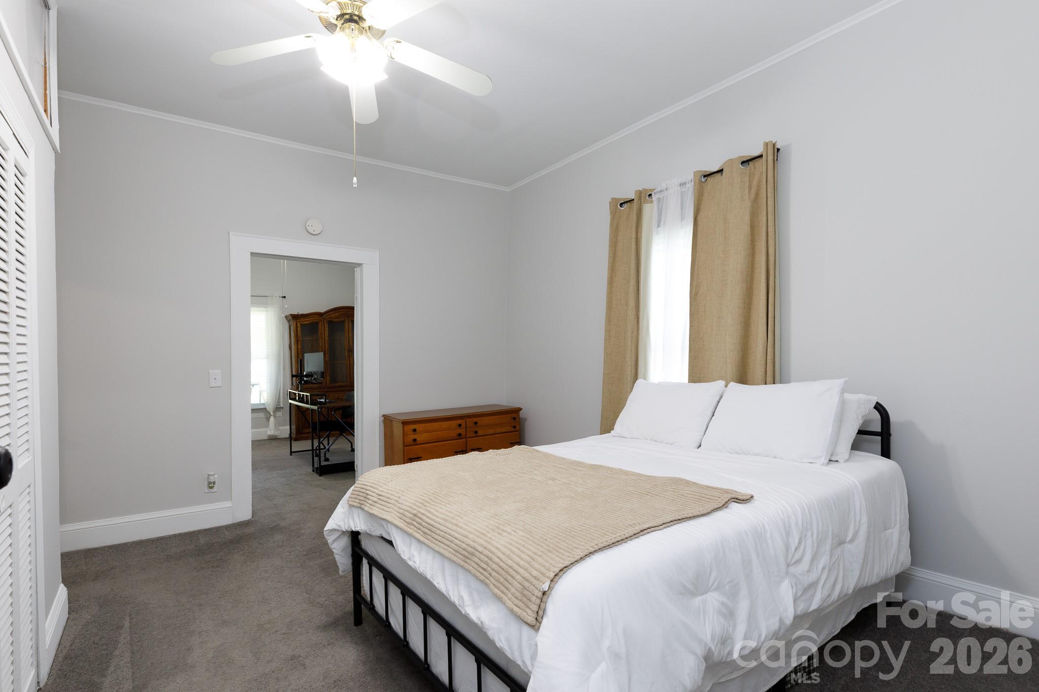 829 Steele Street Property Photo 15