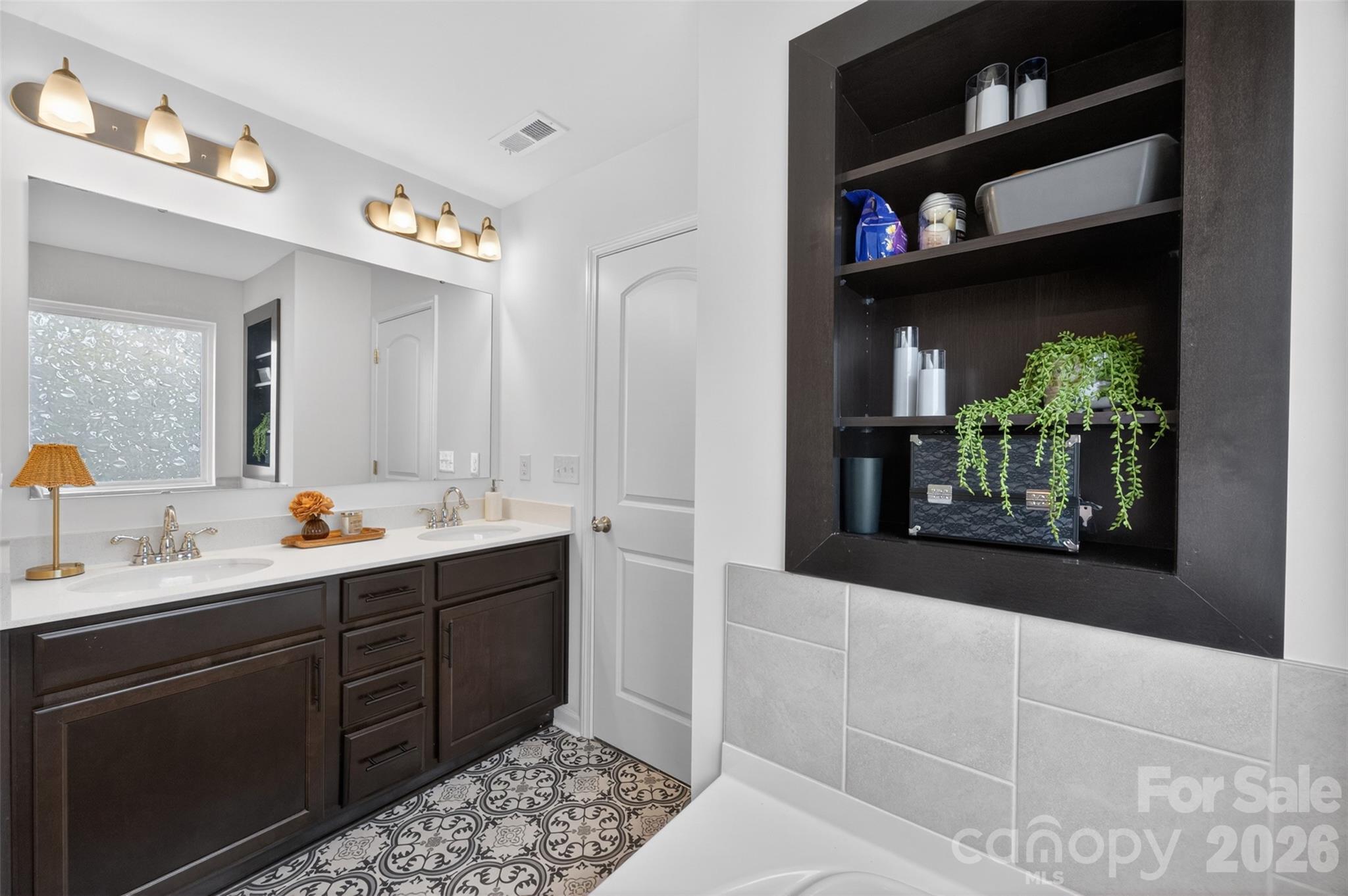 372 Bluebonnet Drive 87 Property Photo 15