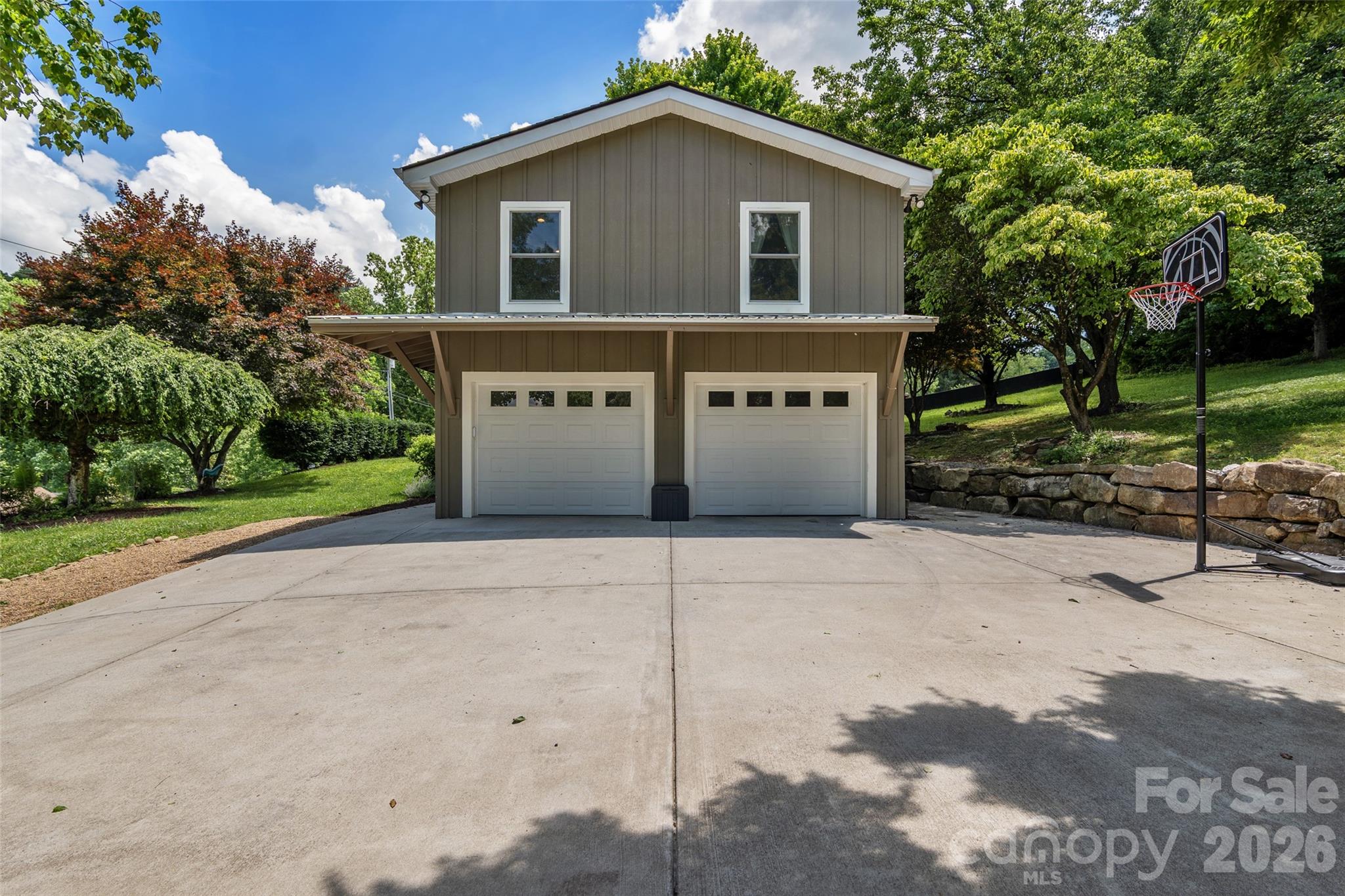 1574 Cashiers Valley Road Property Photo 3