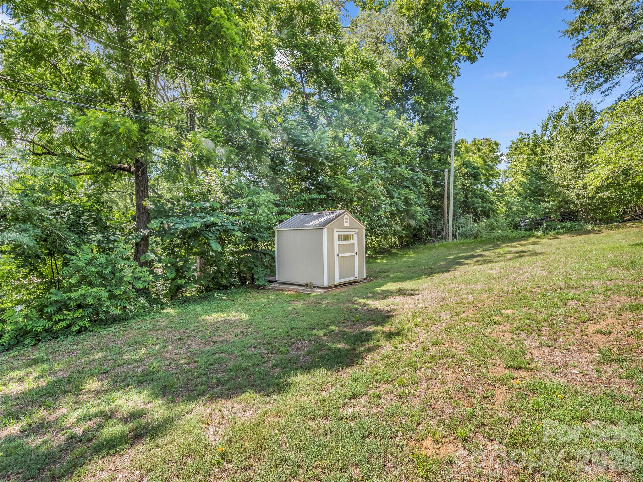 193 Middle Street Property Photo 24