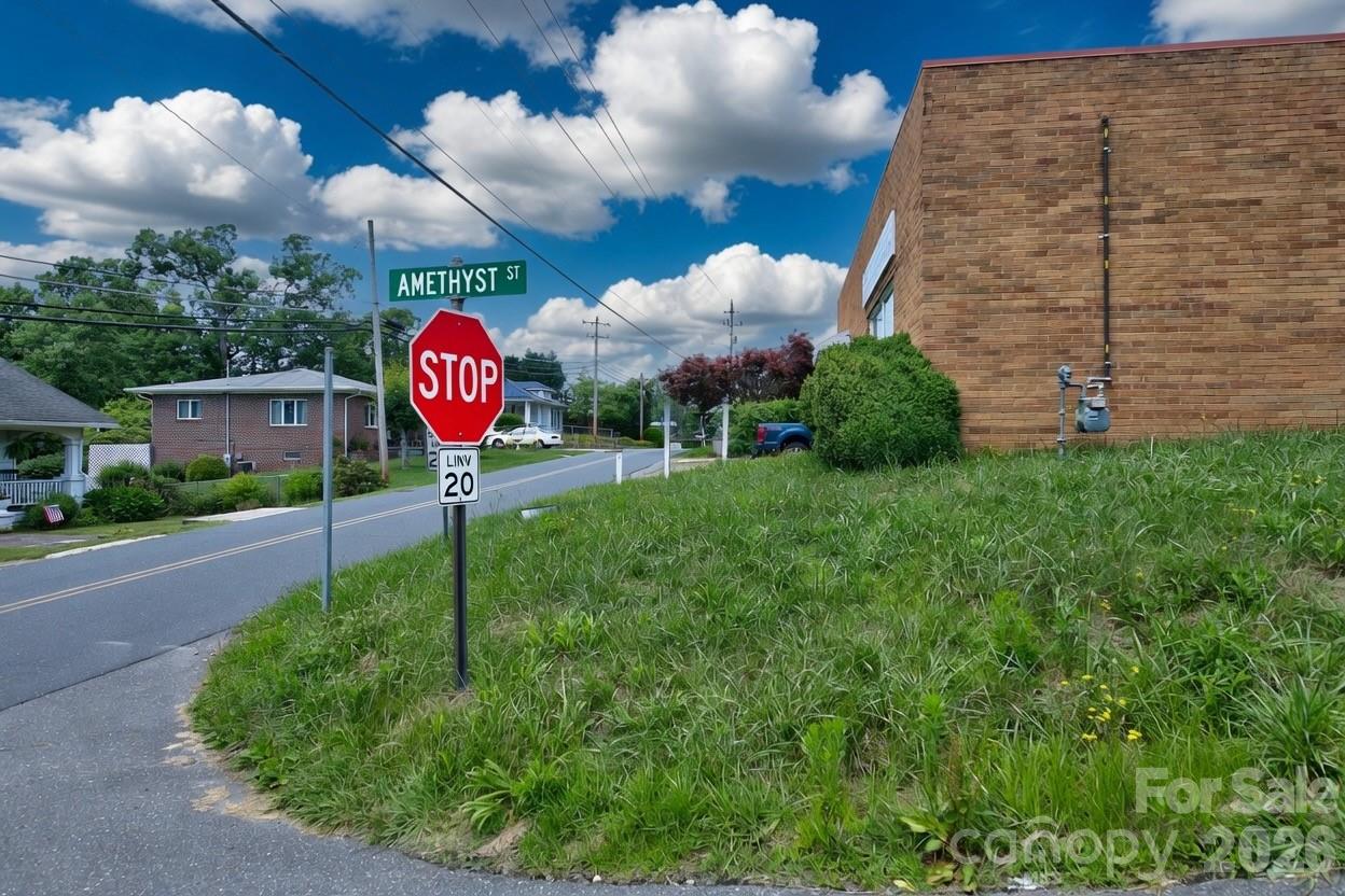 193 Walnut Avenue 11, 12/block 17 Property Photo 9