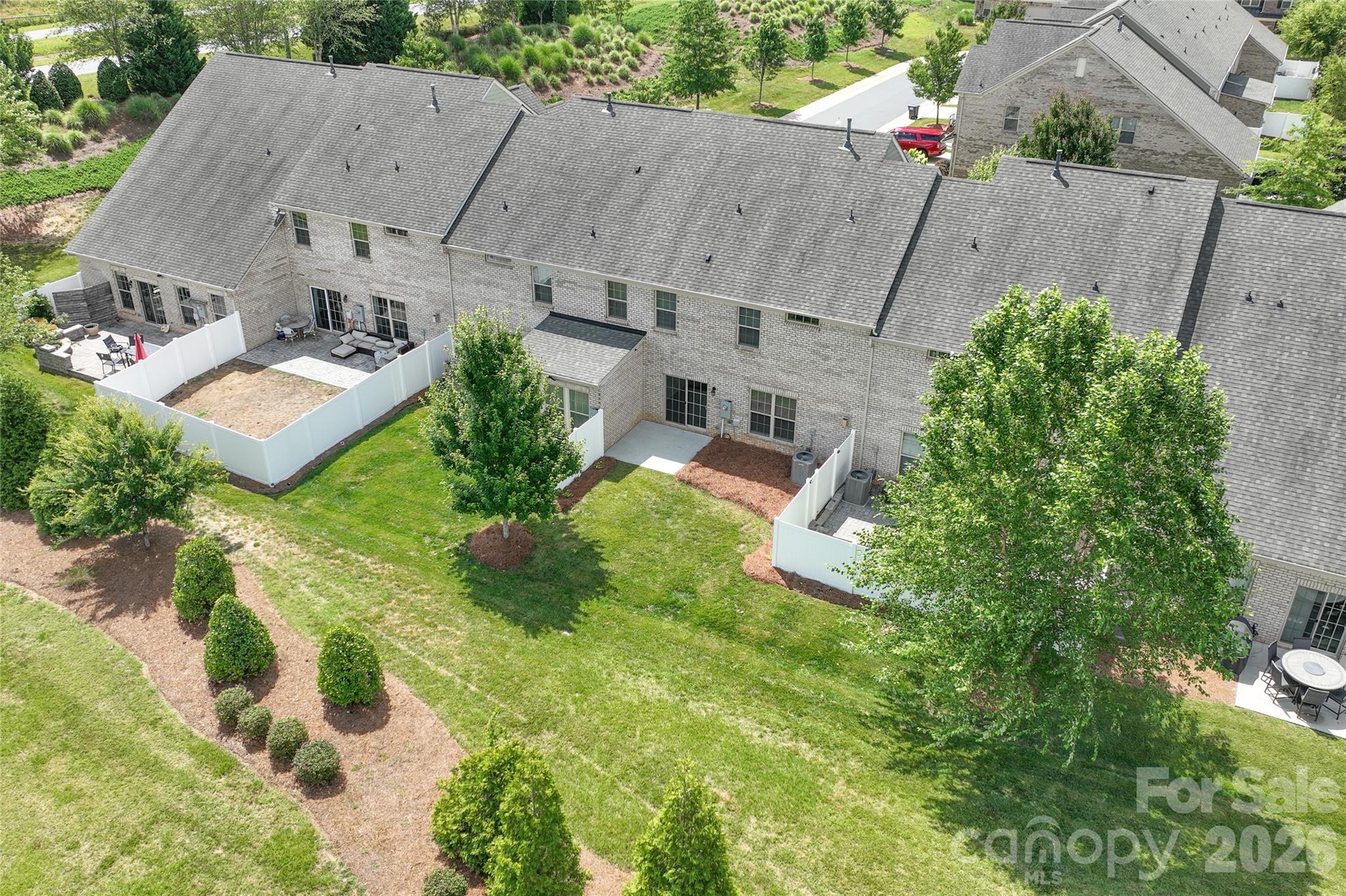 4010 Woodsmill Road Property Photo 37