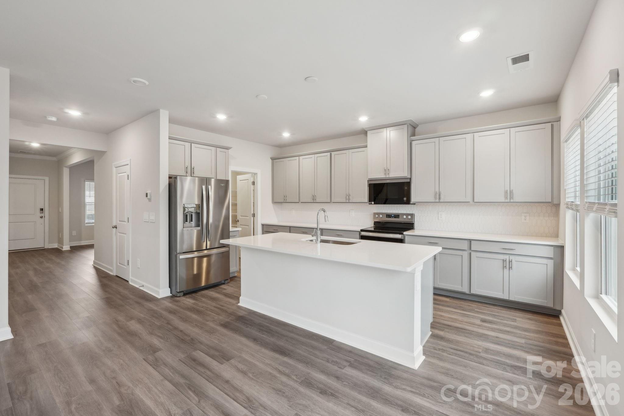 1611 Harper Landing Boulevard Property Photo 4
