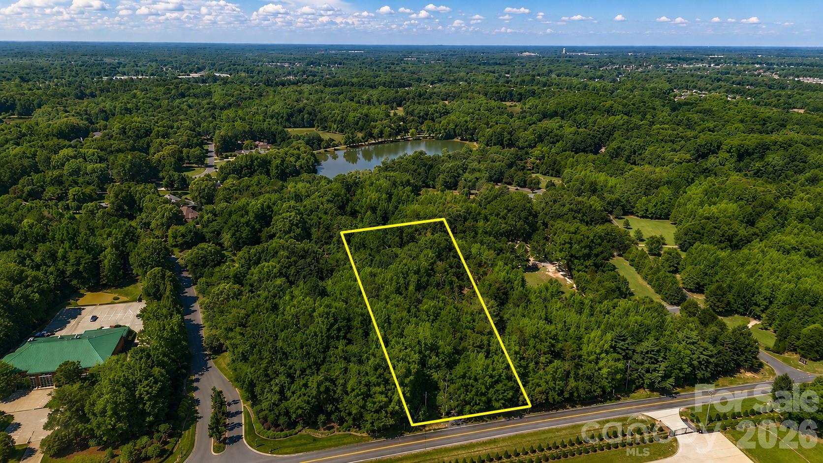8903 New Town Road Property Photo 2