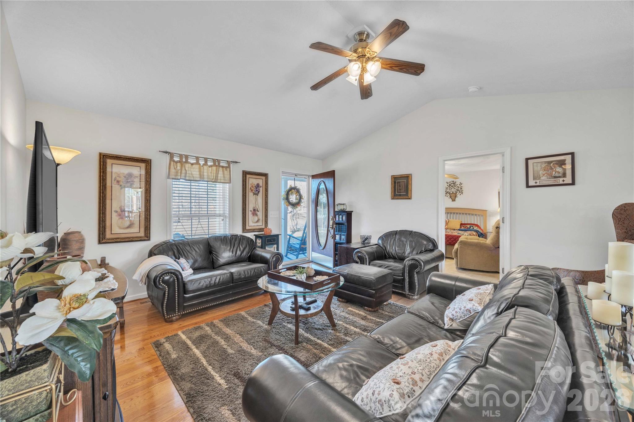 57 Riverview Road Property Photo 9
