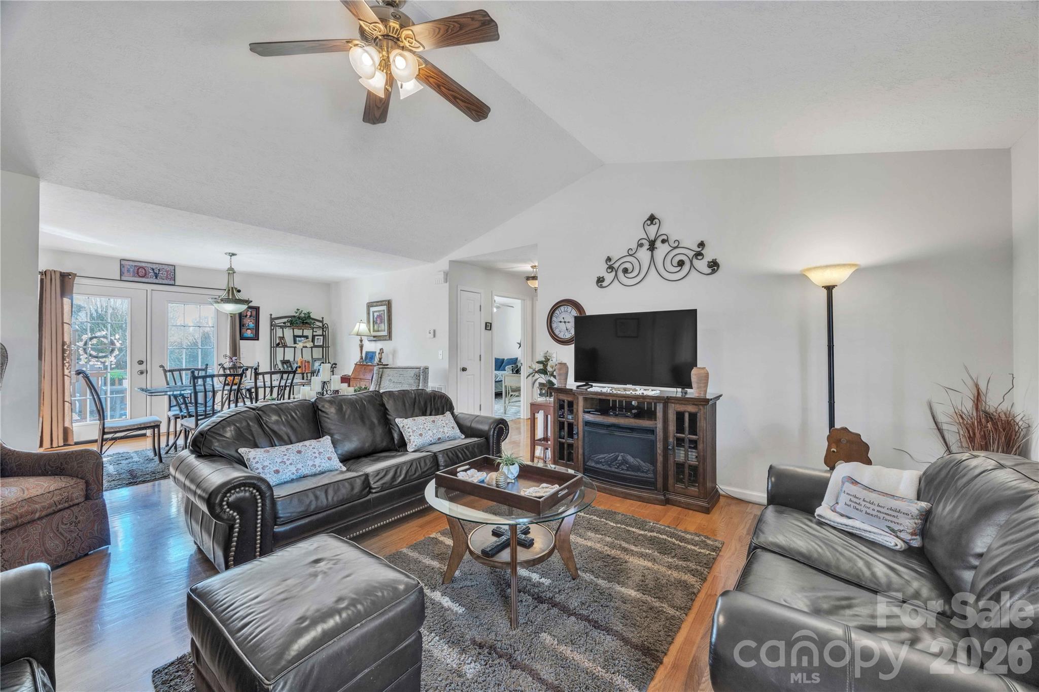 57 Riverview Road Property Photo 10