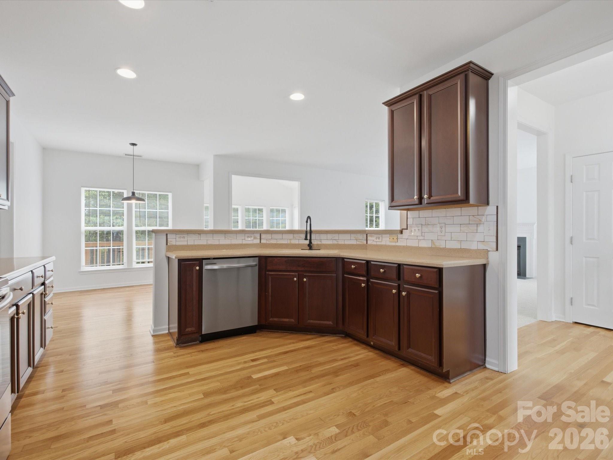 4030 Garden Oak Drive Property Photo 7