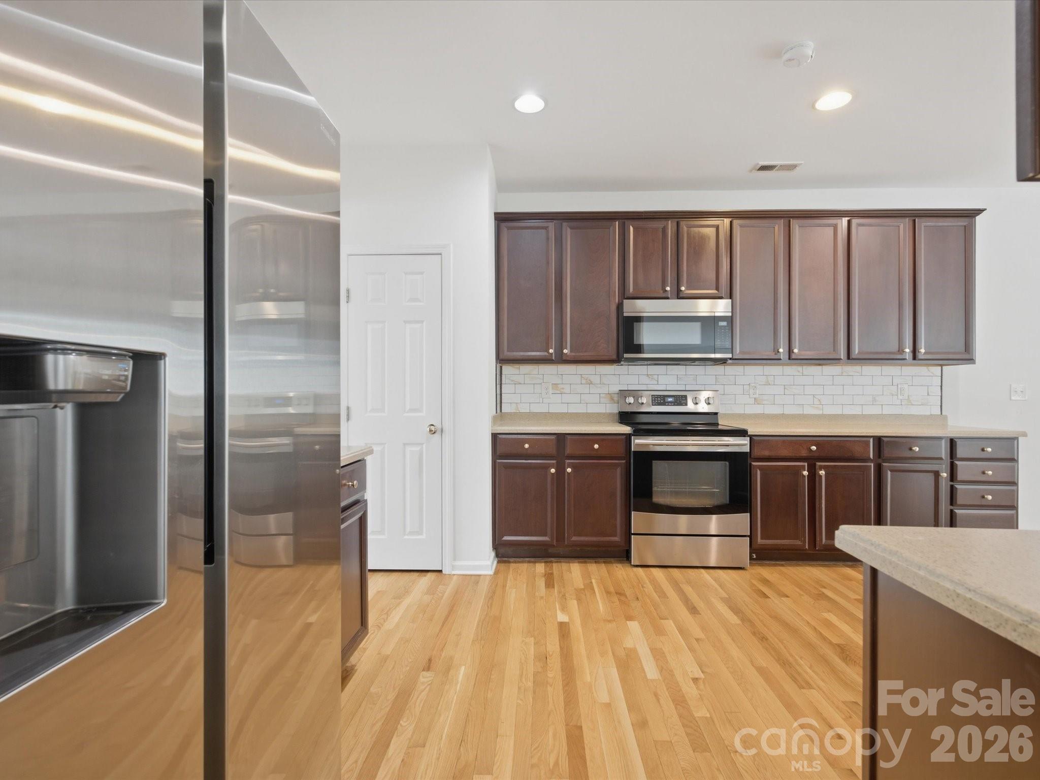 4030 Garden Oak Drive Property Photo 8