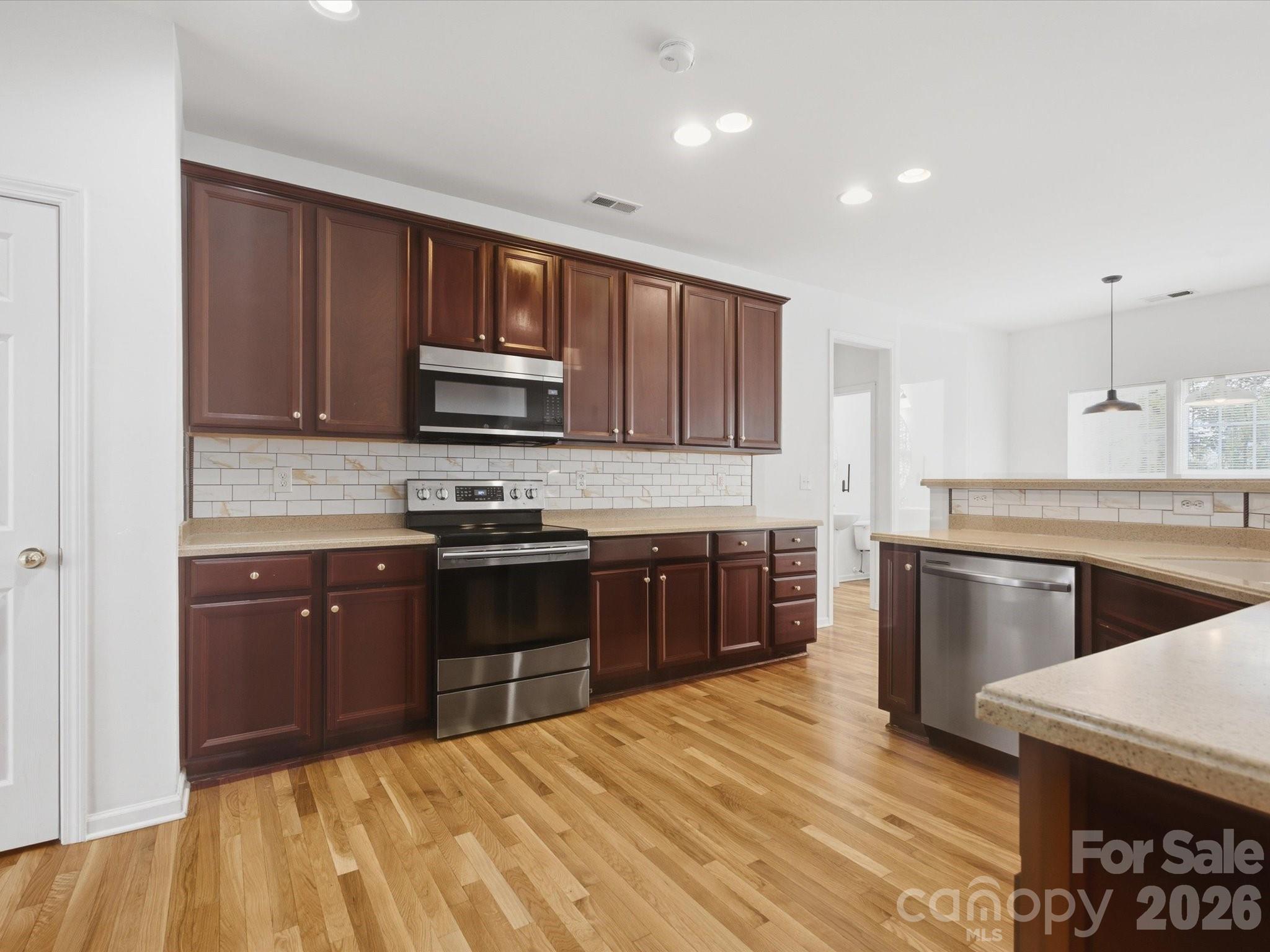4030 Garden Oak Drive Property Photo 9
