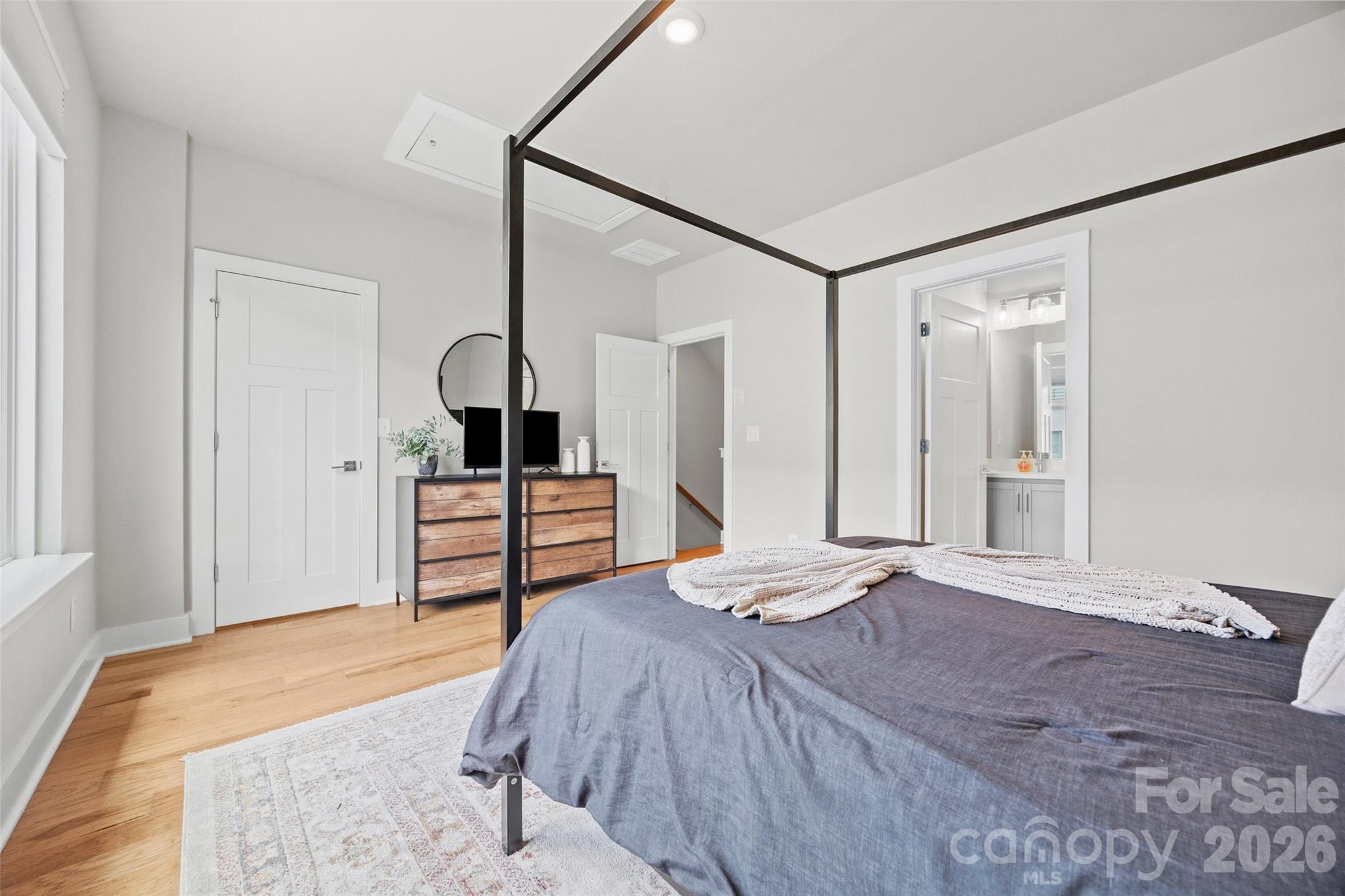 2014 Bryant Park Drive Property Photo 18