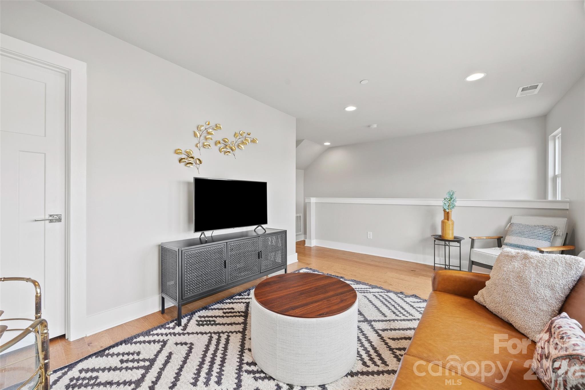 2014 Bryant Park Drive Property Photo 29