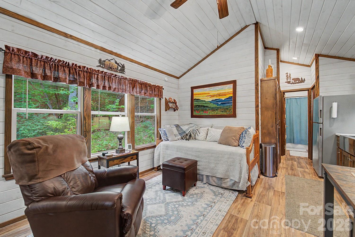 243 Jonquil Woods Road Property Photo 7