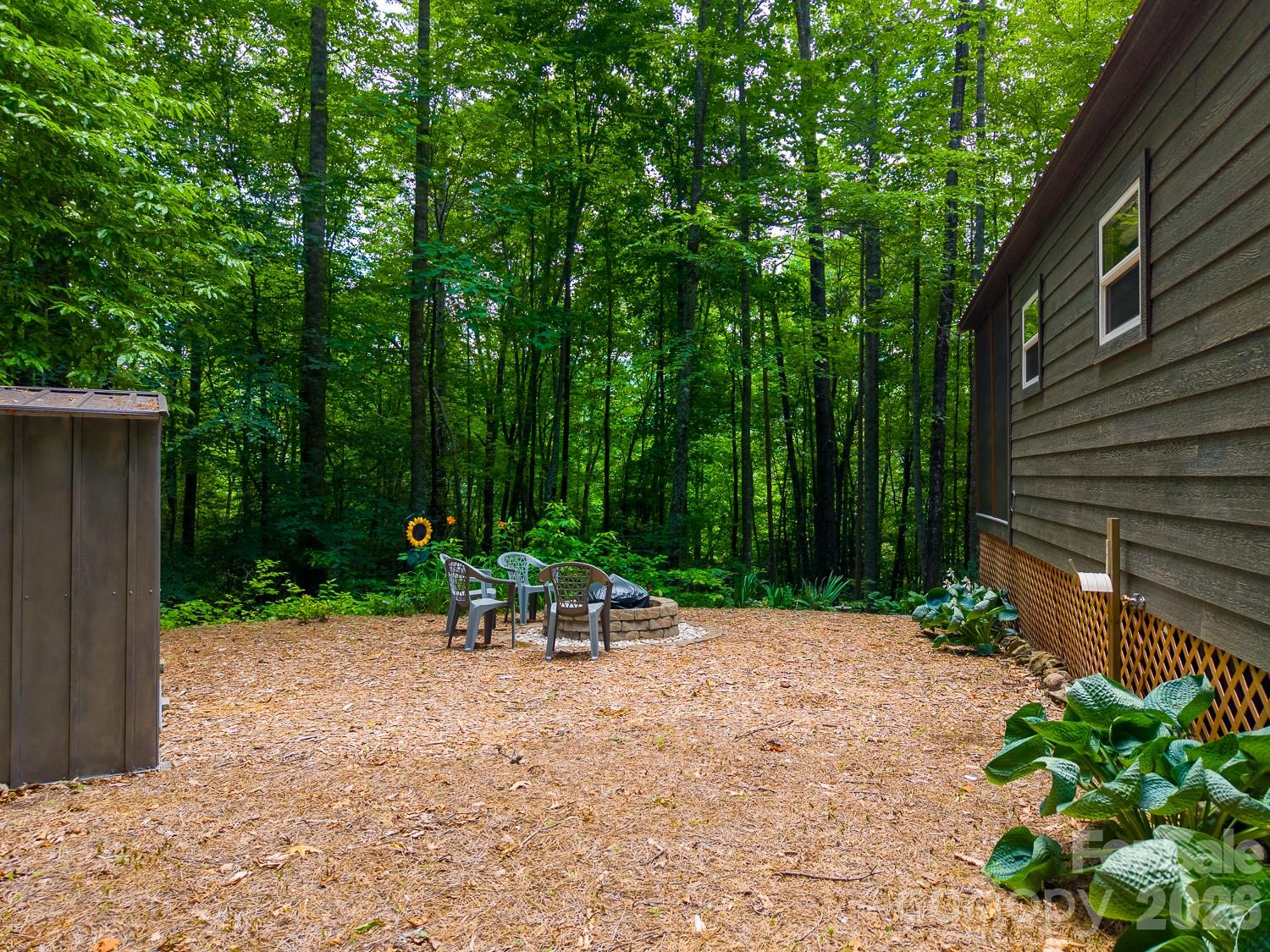 243 Jonquil Woods Road Property Photo 38