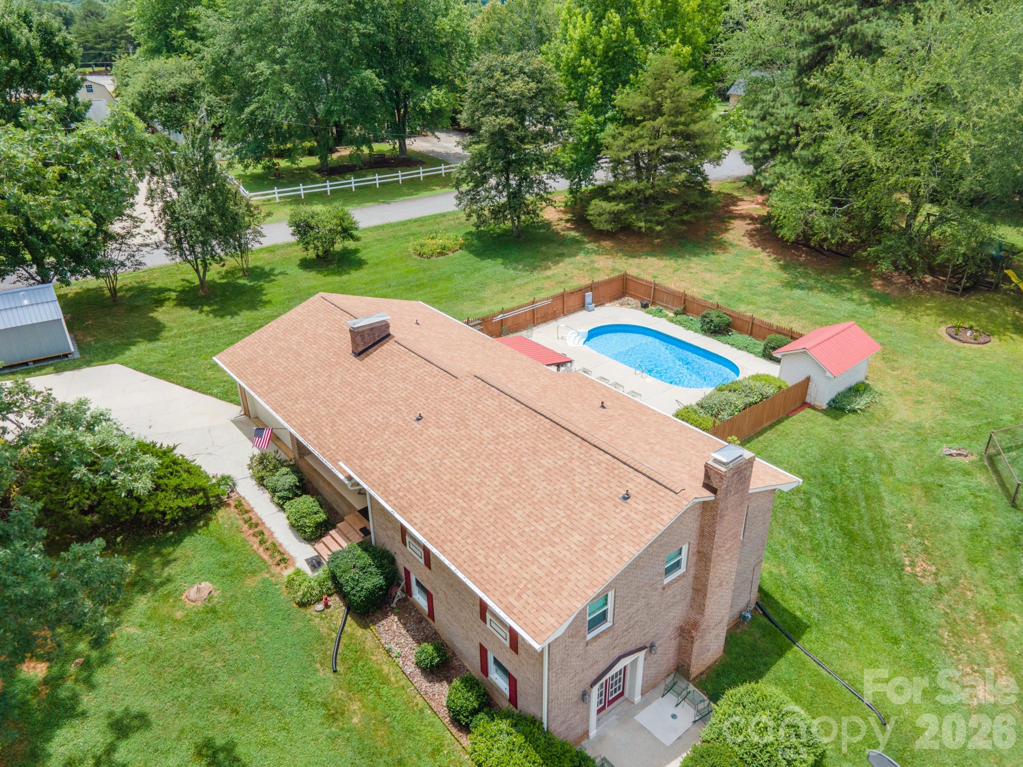 201 Wellington Drive Property Photo 1