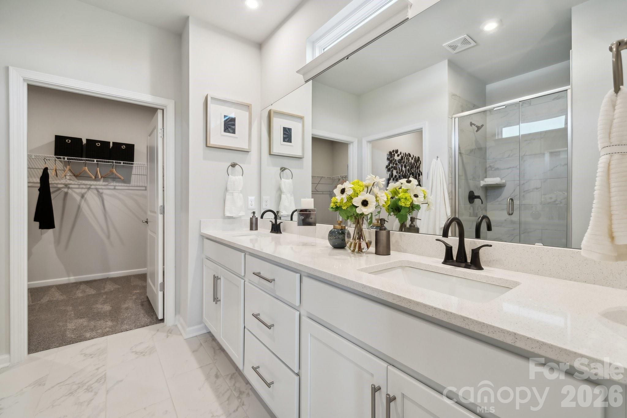1152 Grebe Road Property Photo 16