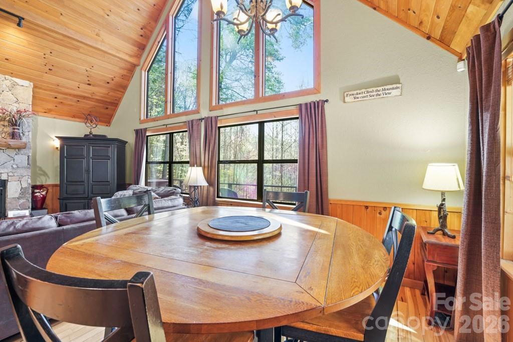 210 Chickadee Drive Property Photo 8