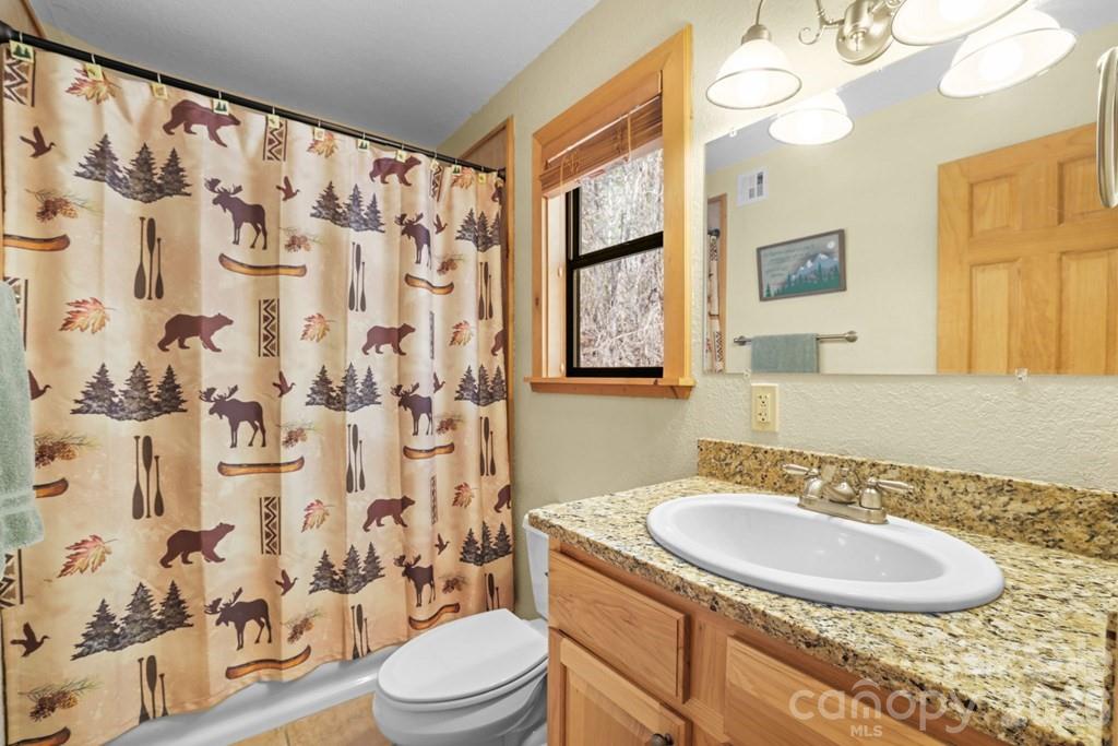 210 Chickadee Drive Property Photo 14