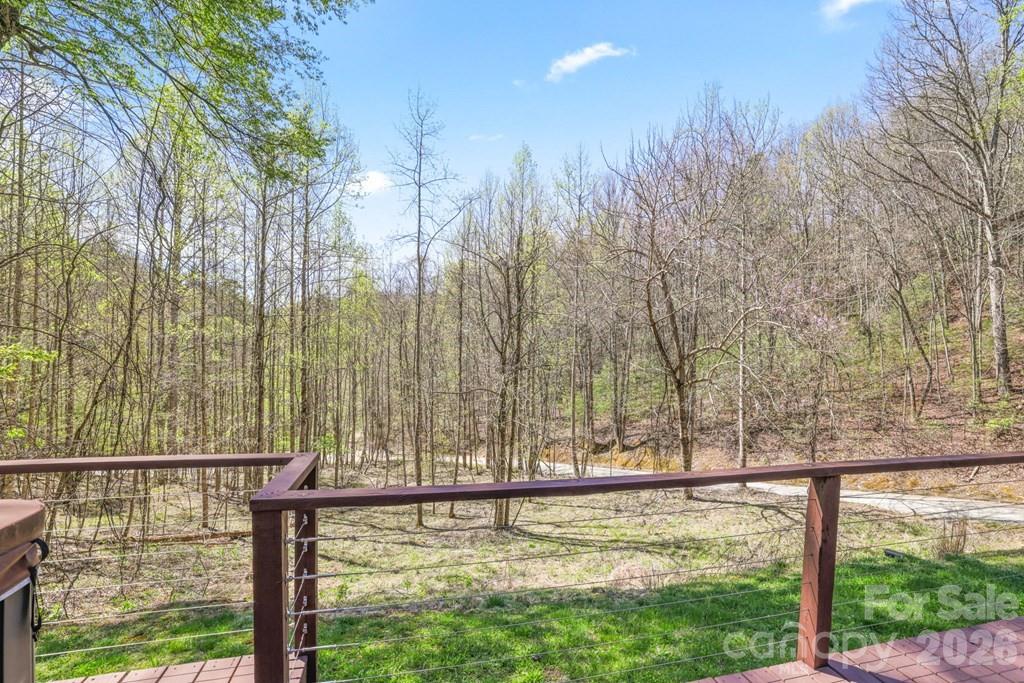210 Chickadee Drive Property Photo 23