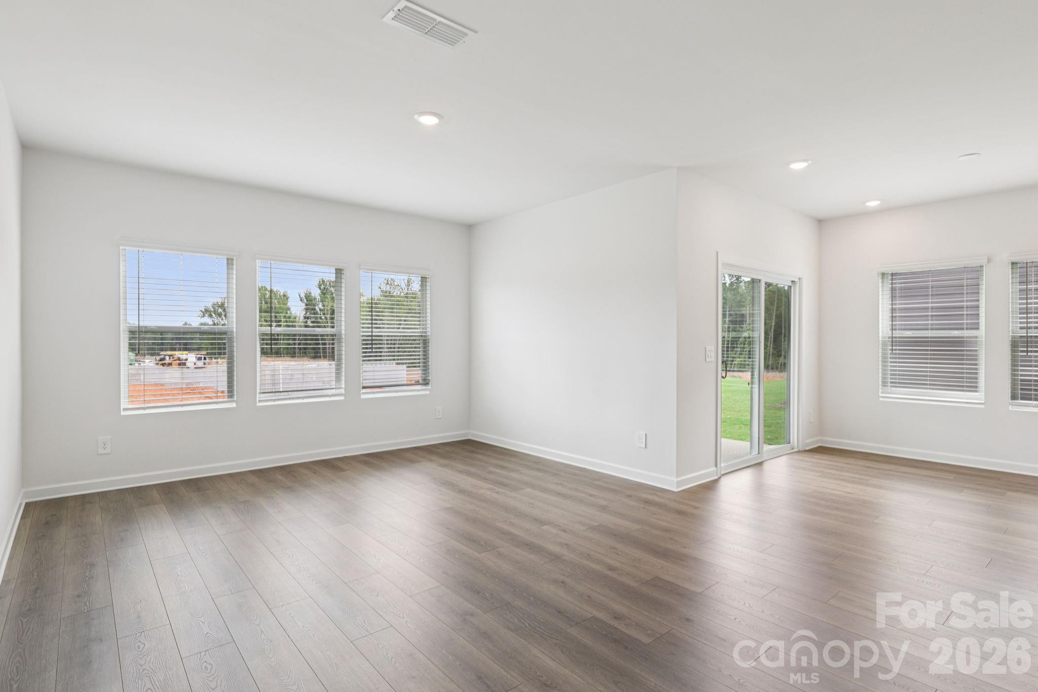 116 Frontiersman Drive Property Photo 8