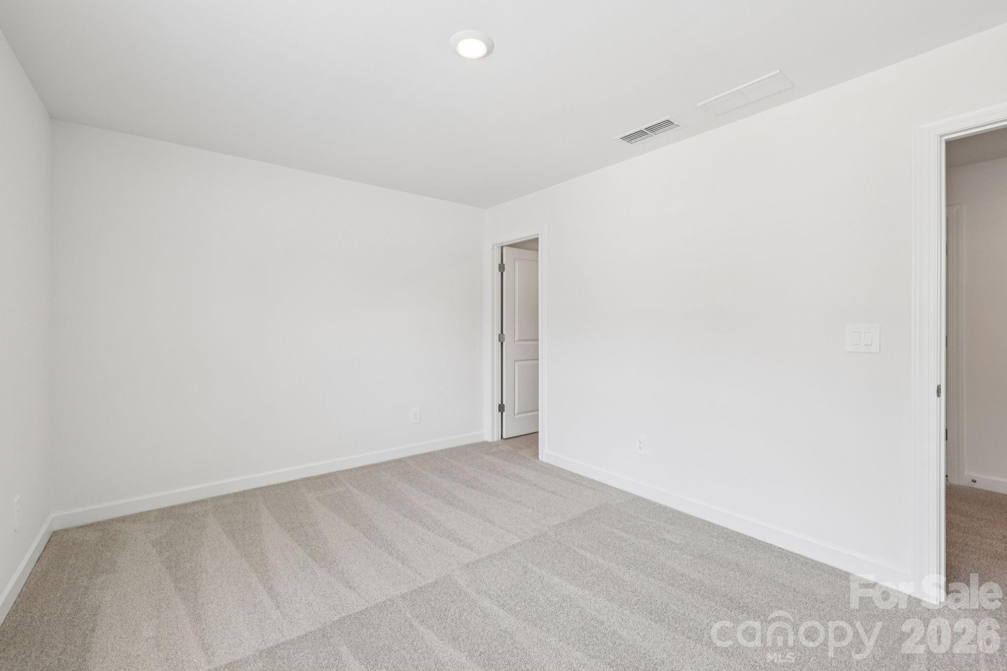 116 Frontiersman Drive Property Photo 10