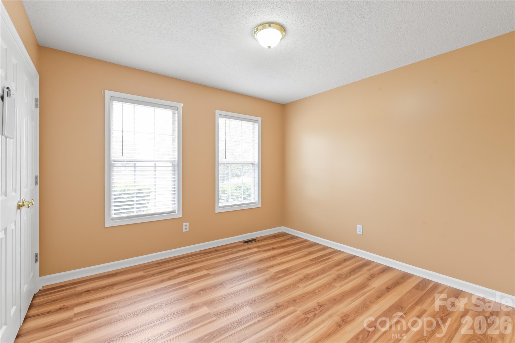 1805 Lawton Drive Property Photo 21