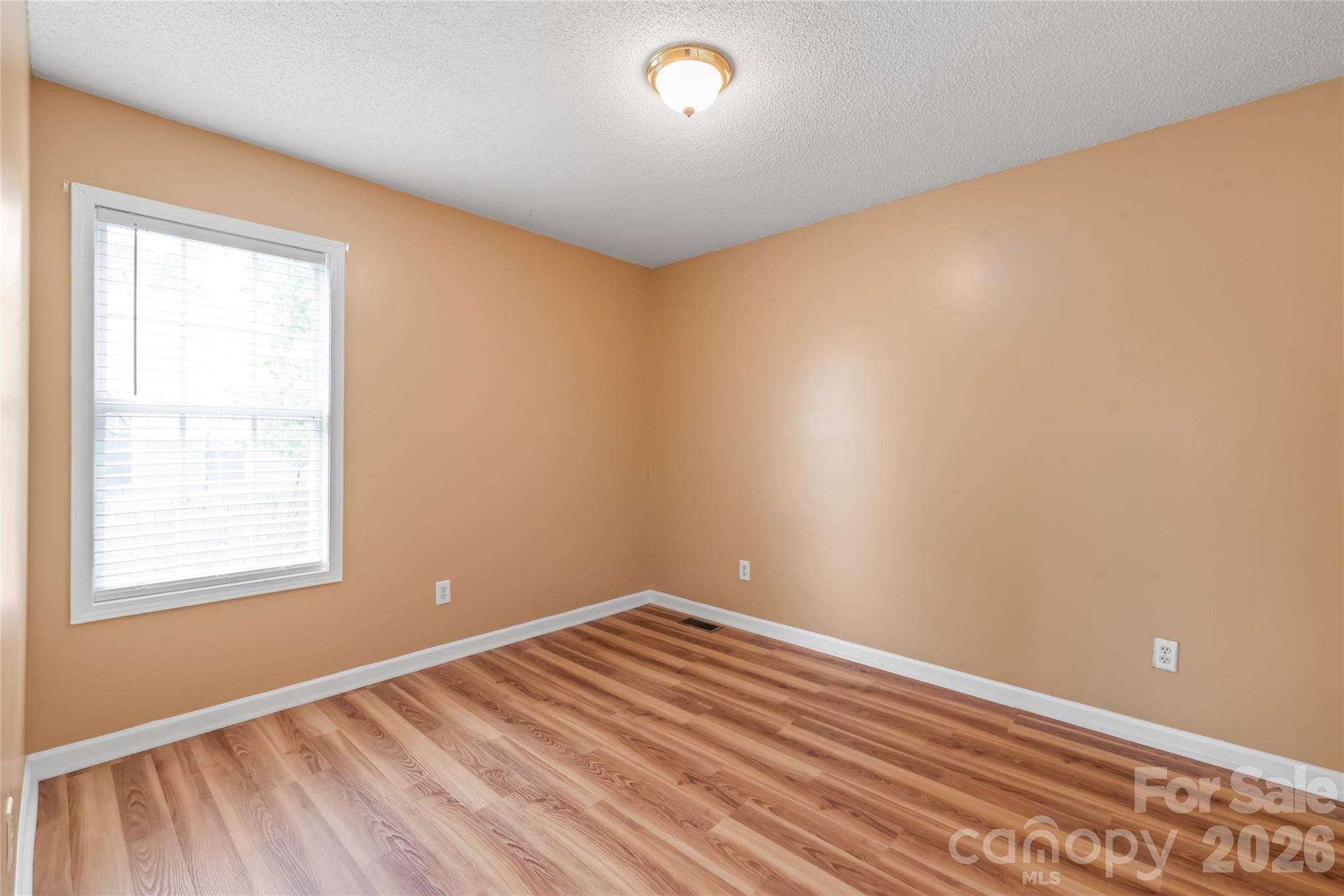 1805 Lawton Drive Property Photo 24