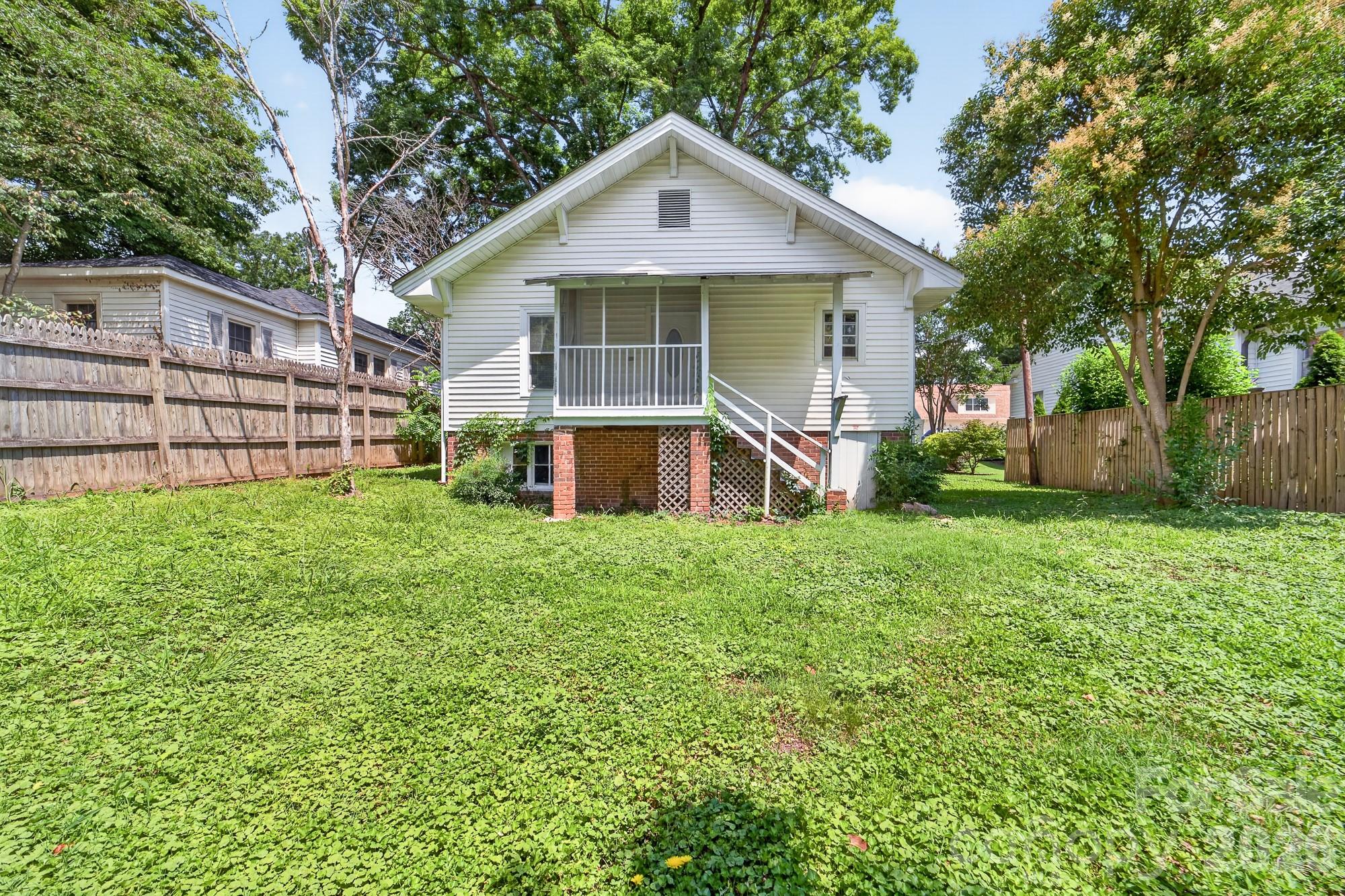 11 Cedar Street Property Photo 26