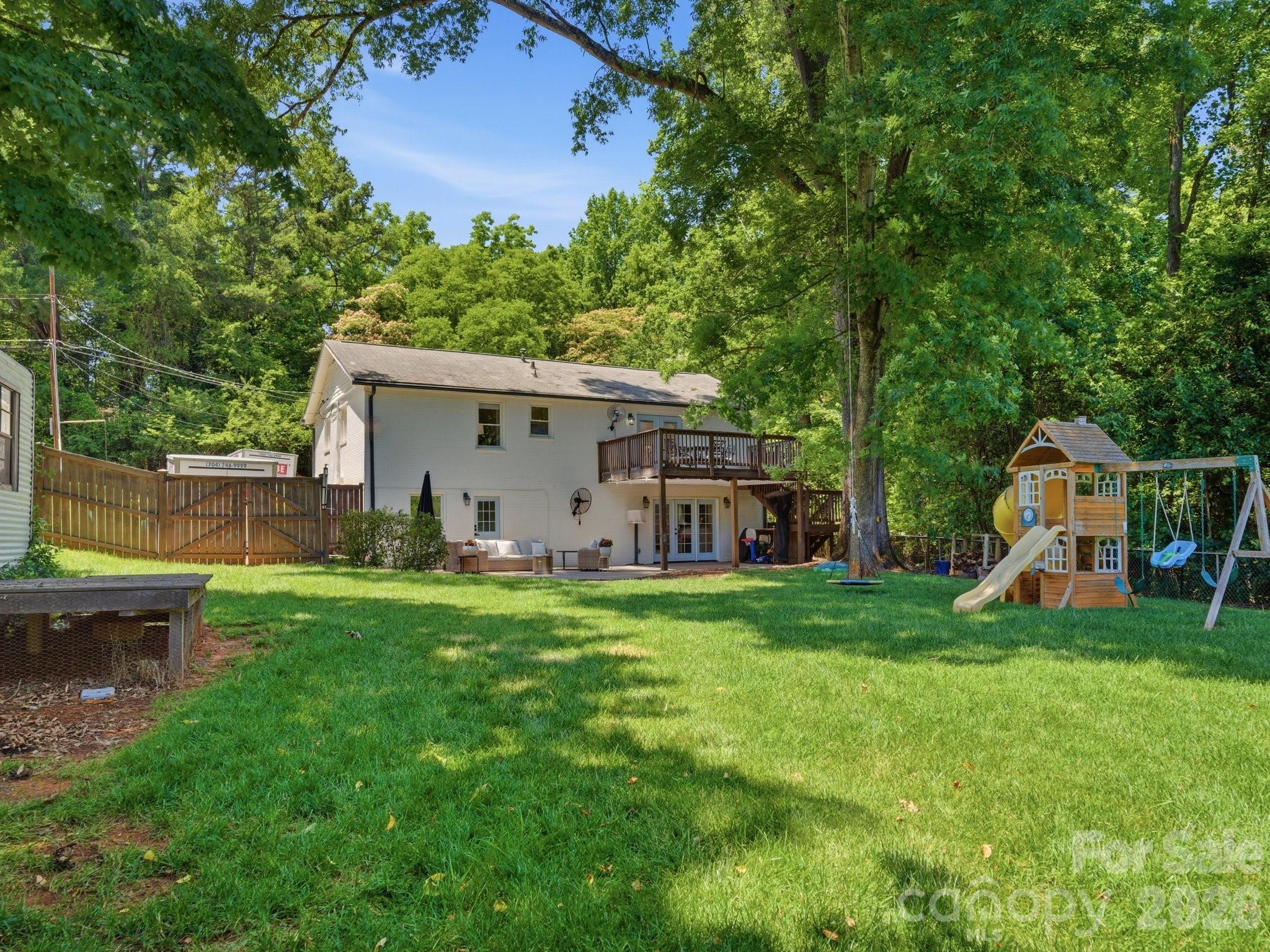 6819 Woodstock Drive Property Photo 40