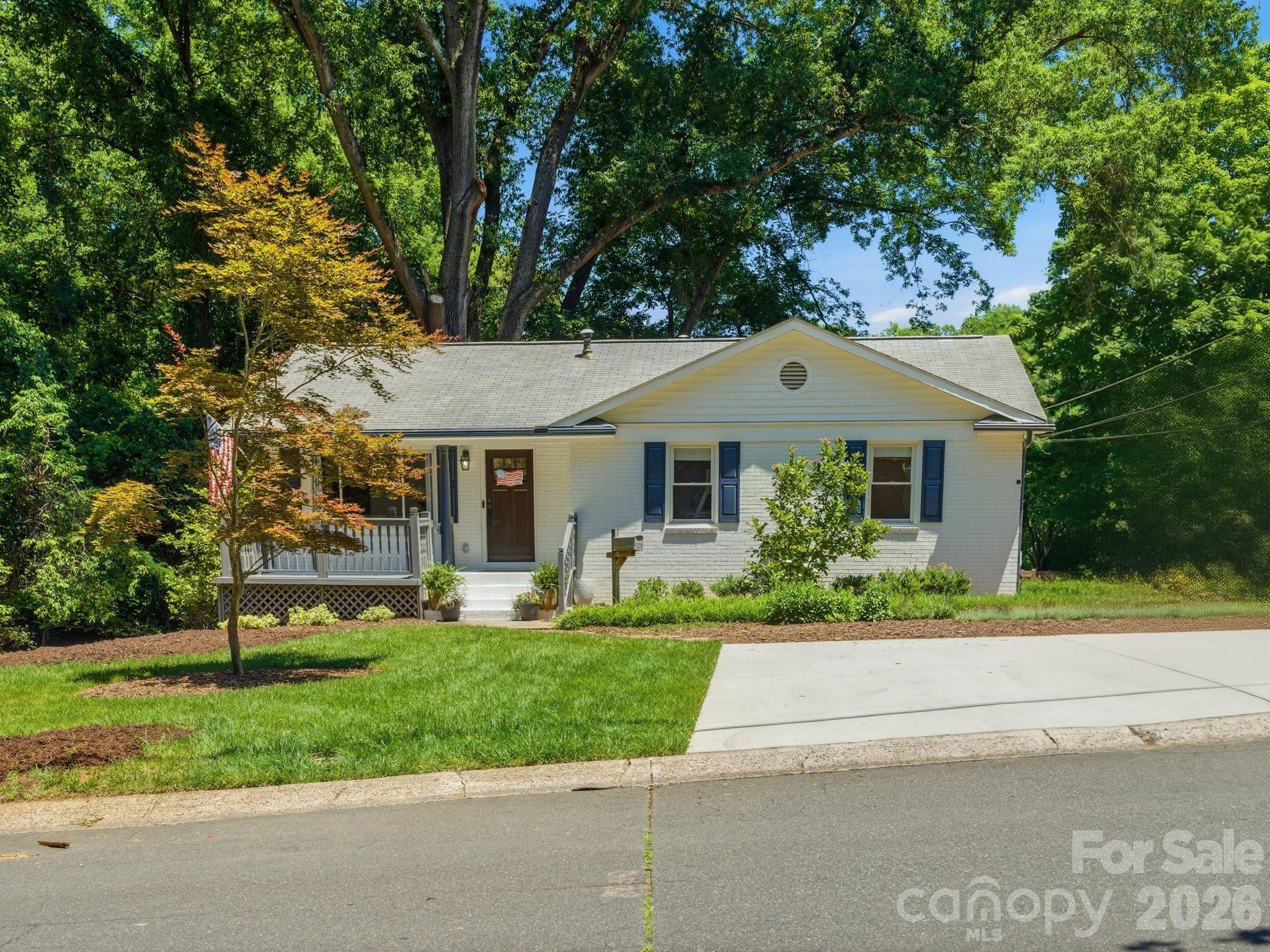 6819 Woodstock Drive Property Photo 46