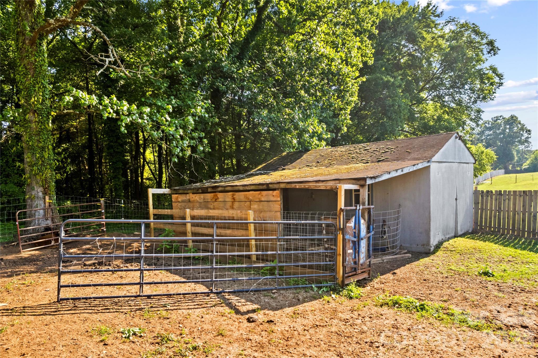 1124 Majolica Road Property Photo 6