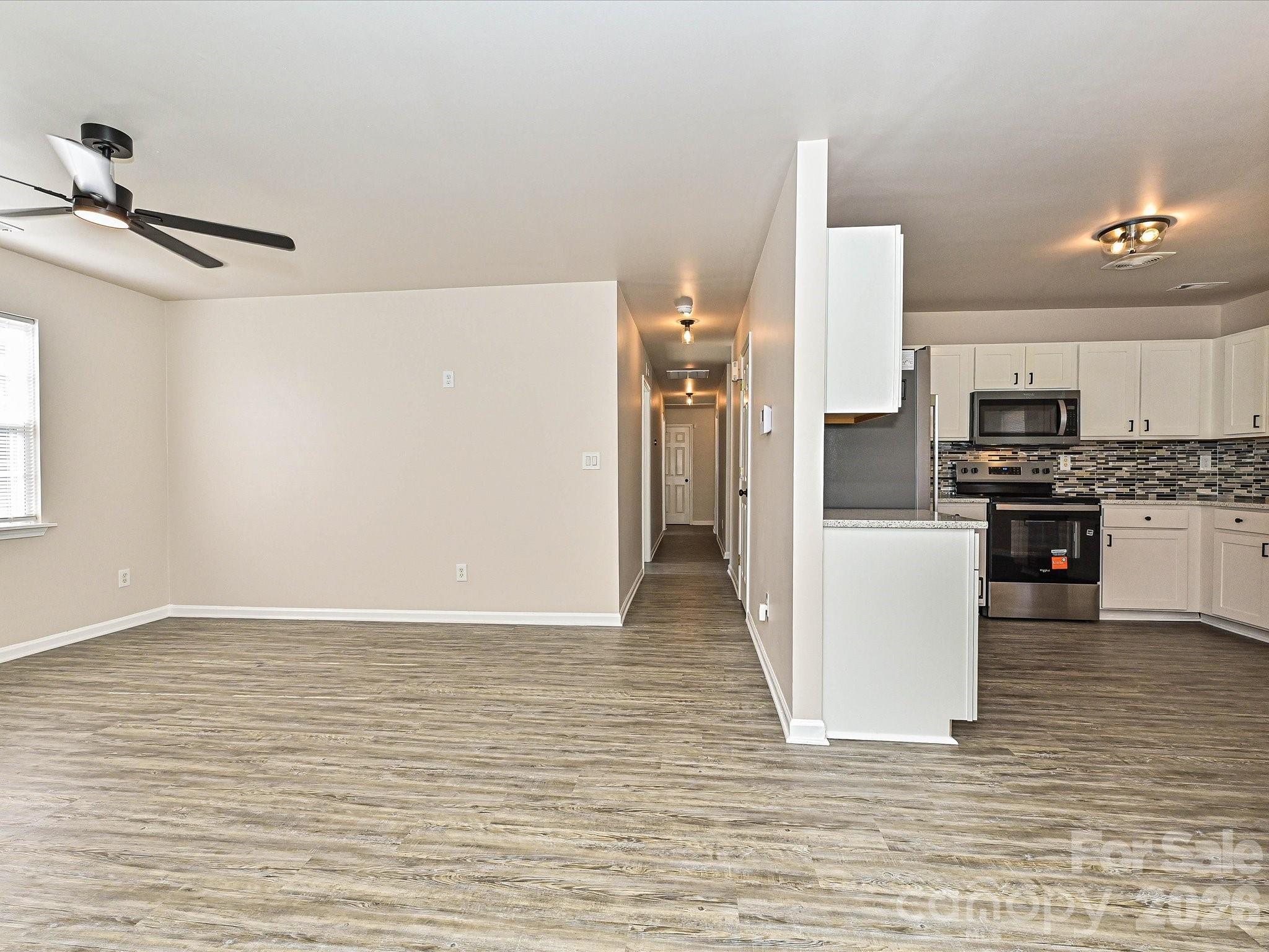 817 Wainwright Avenue Property Photo 3
