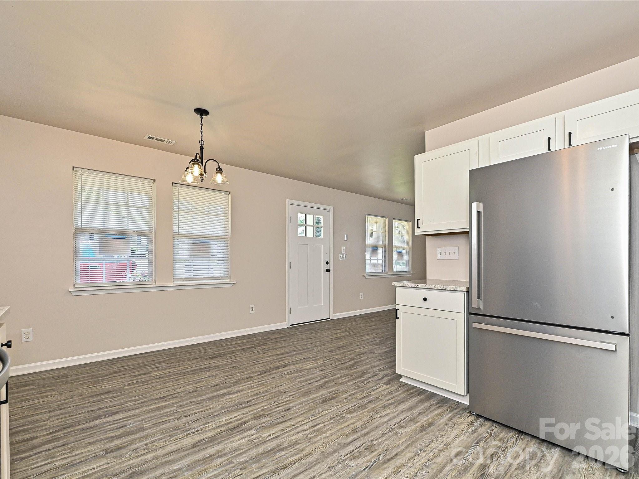 817 Wainwright Avenue Property Photo 11