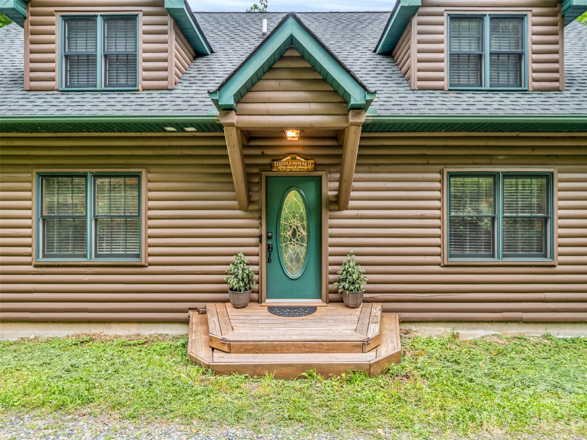 145 Lucas Lane Property Photo 3