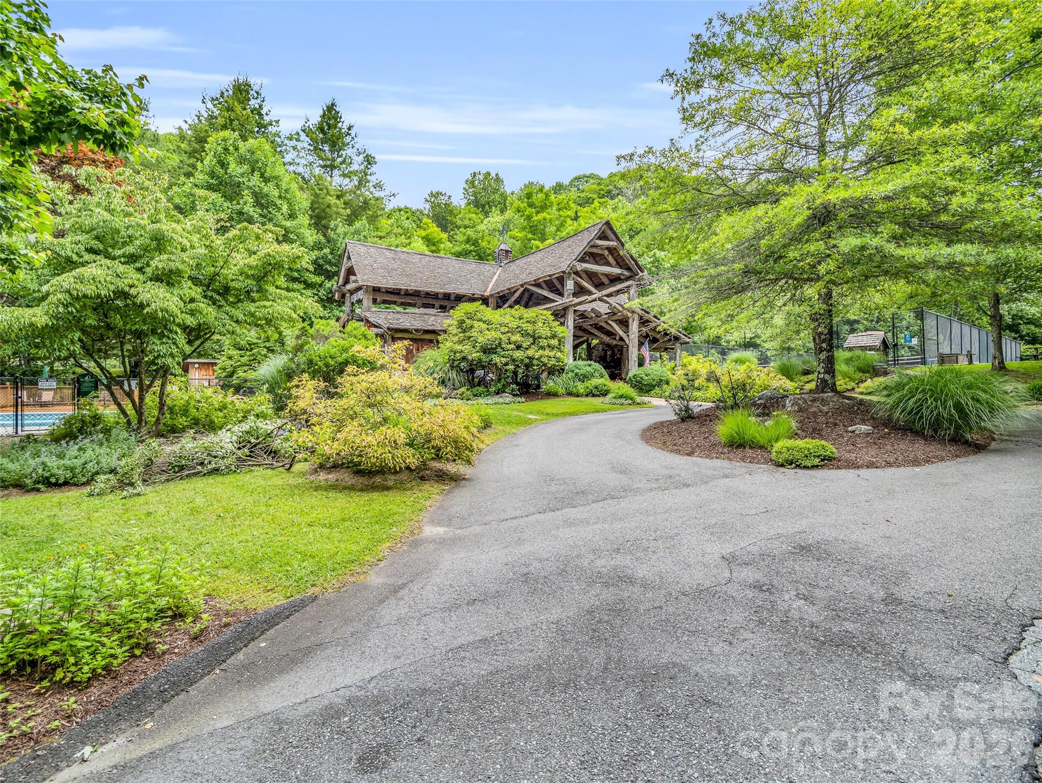 145 Lucas Lane Property Photo 40