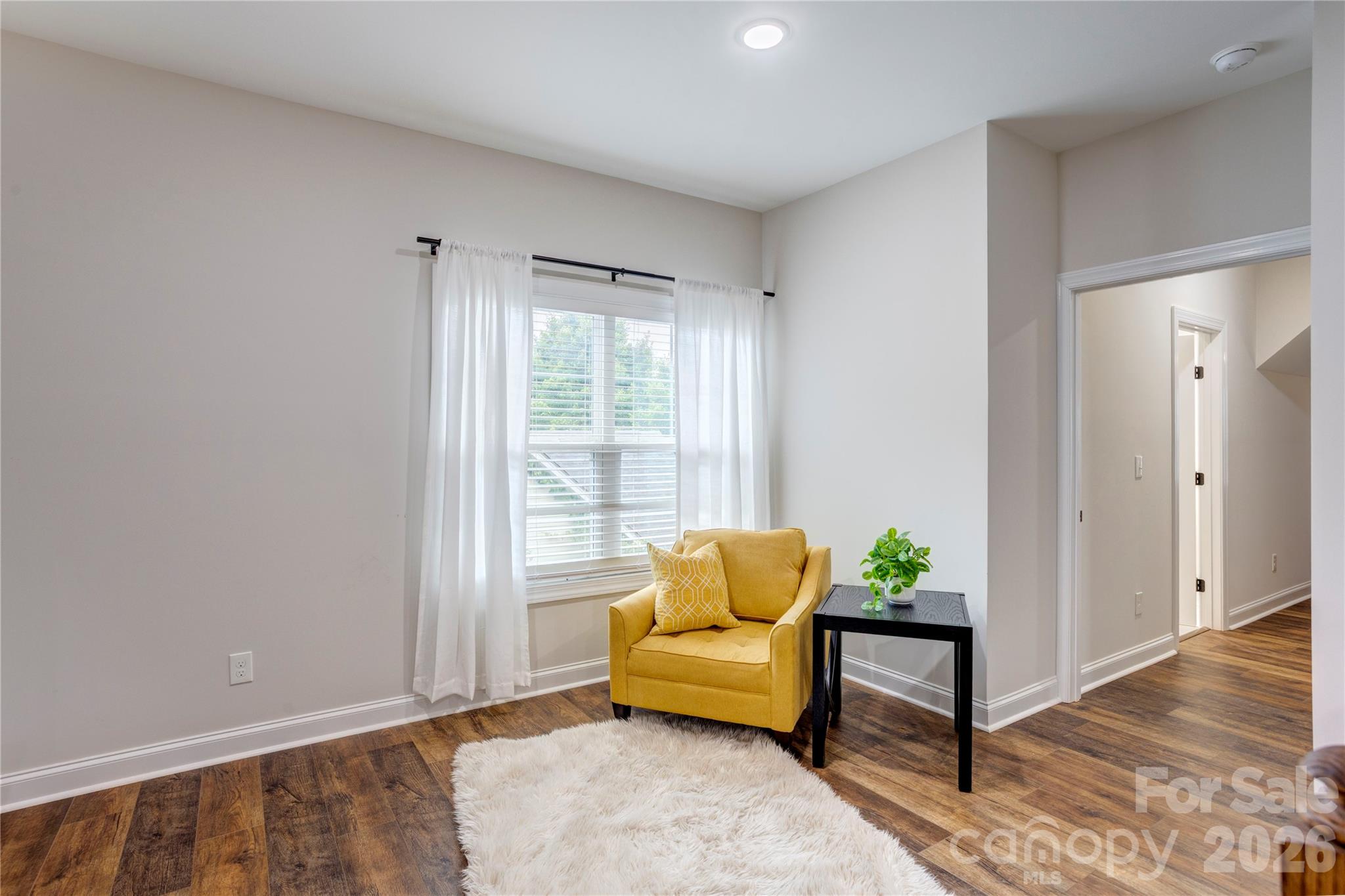 317 Oak Brook Drive Property Photo 22