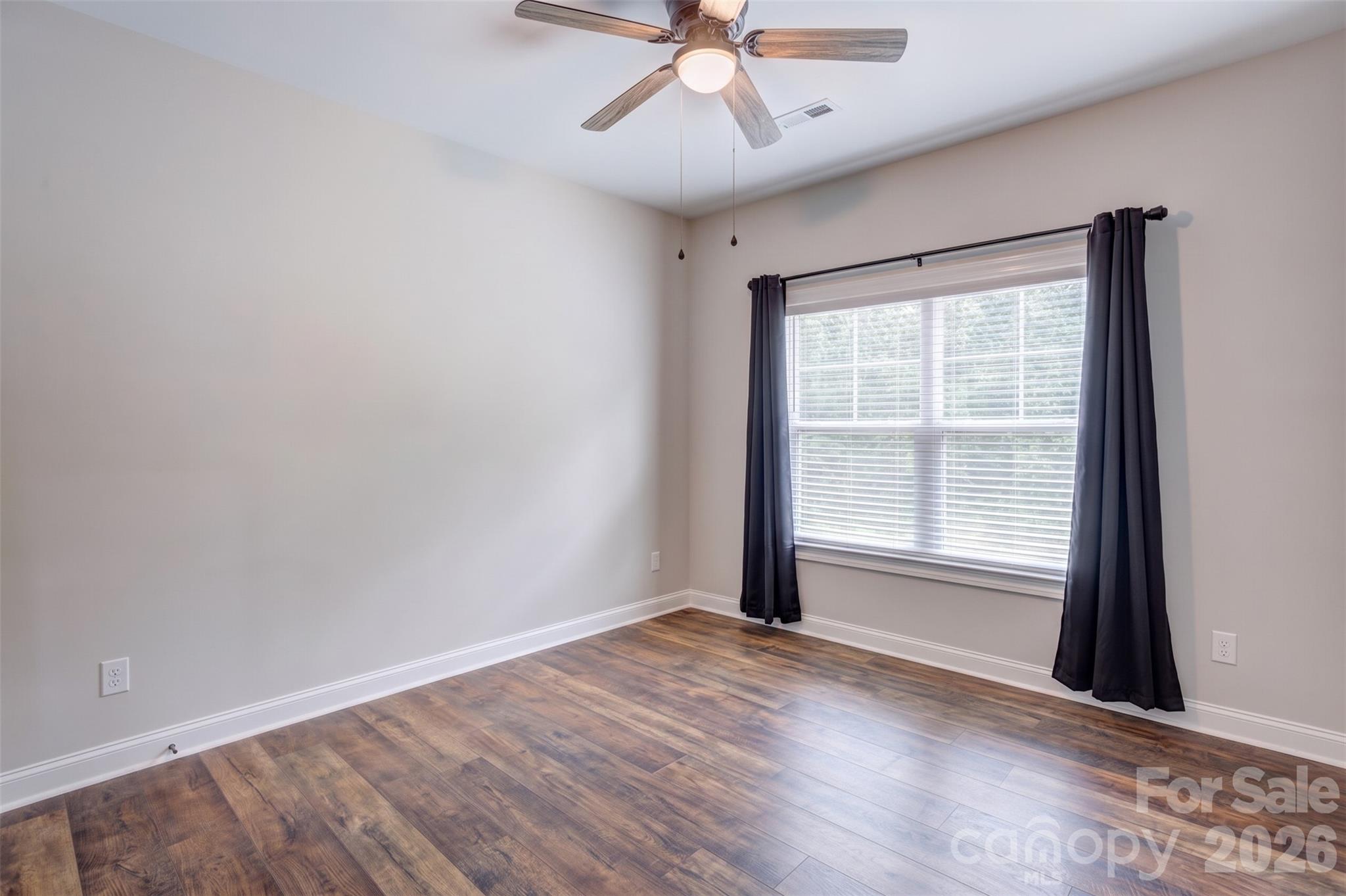 317 Oak Brook Drive Property Photo 28