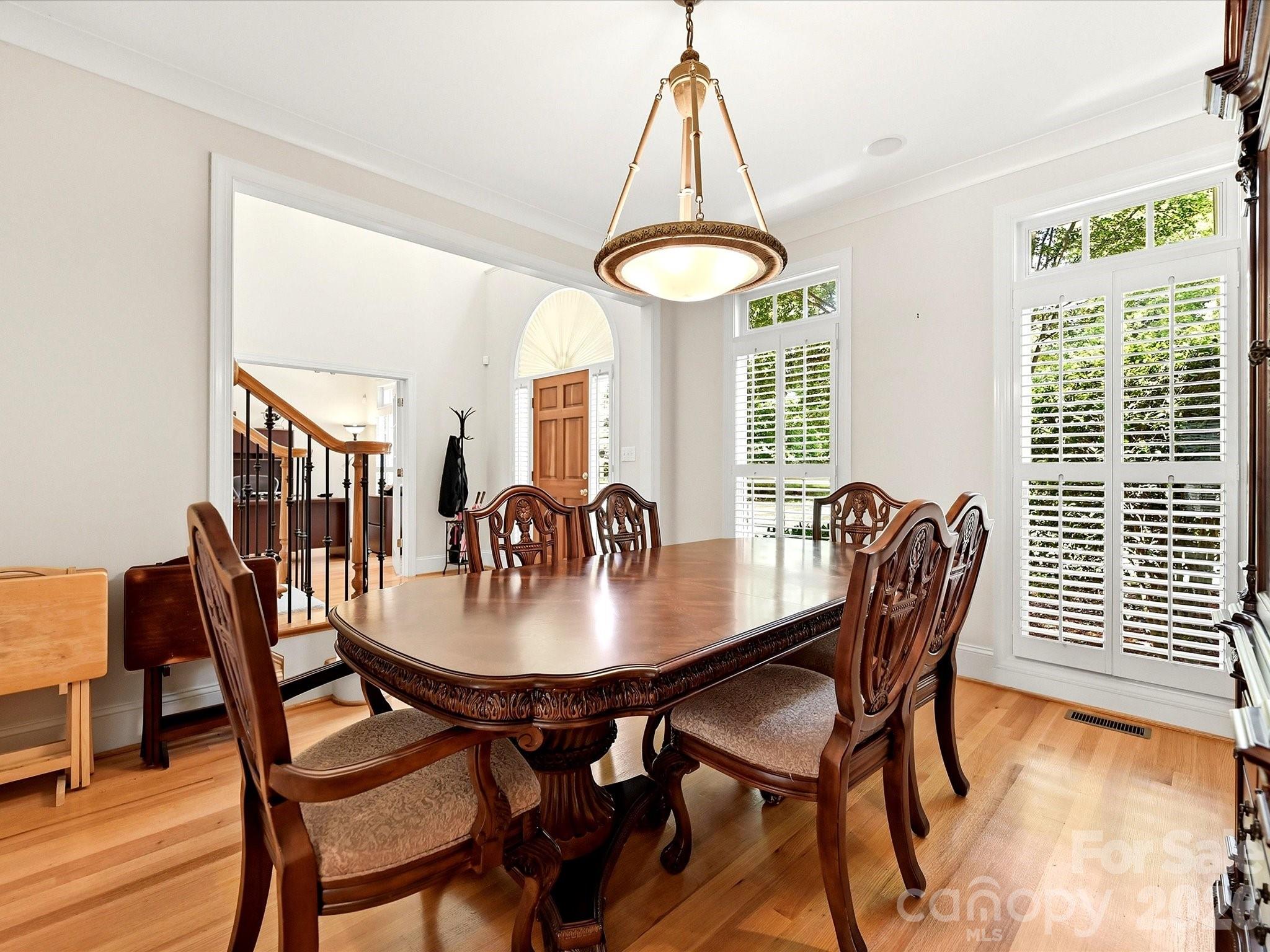2744 W Pinewood Road Property Photo 8