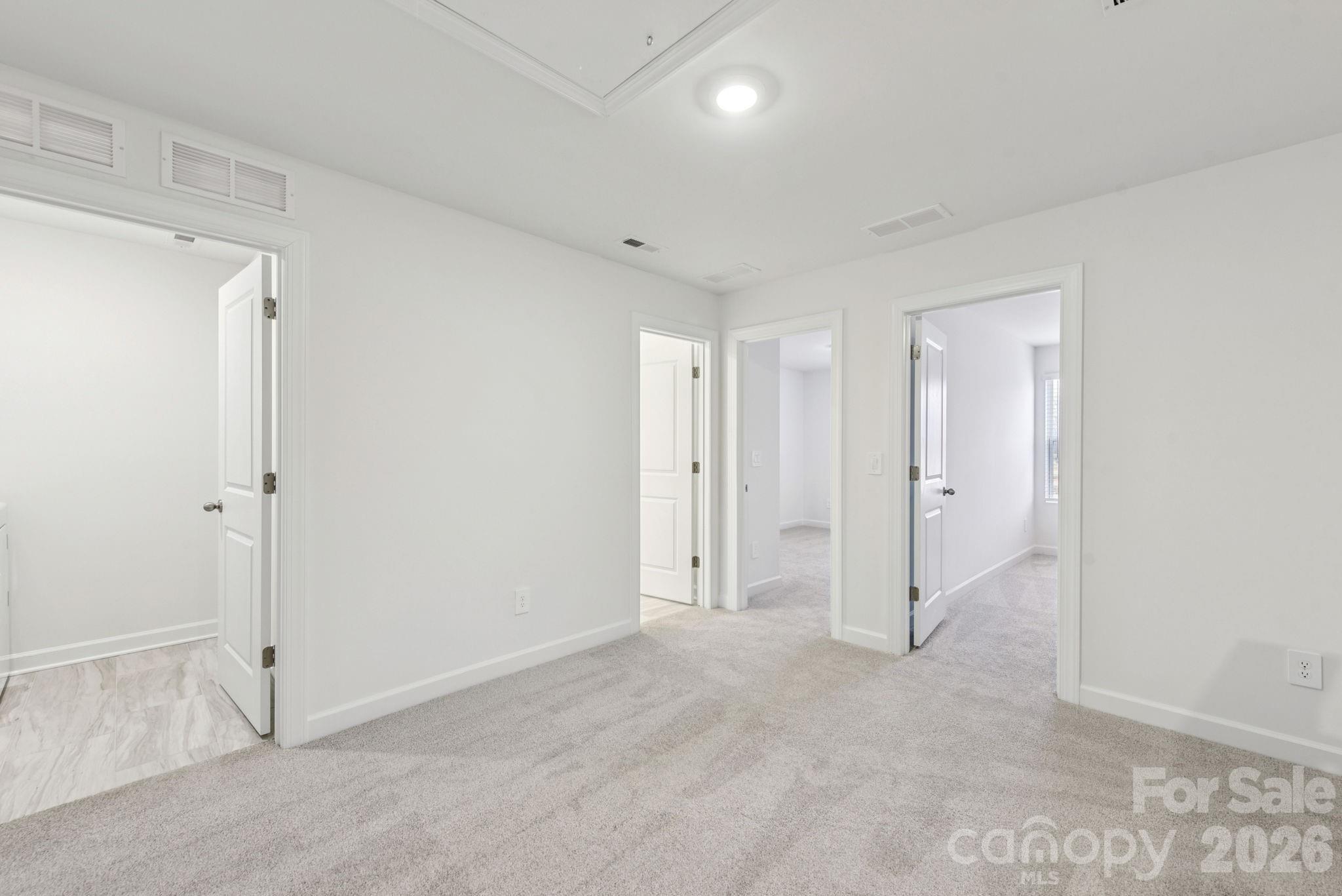 460 Markridge Loop Property Photo 12
