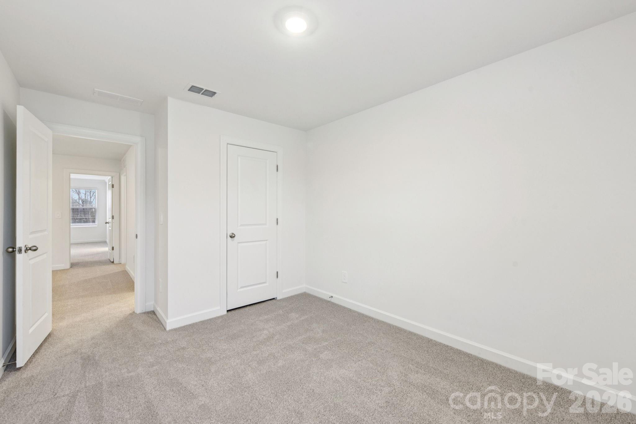 460 Markridge Loop Property Photo 16