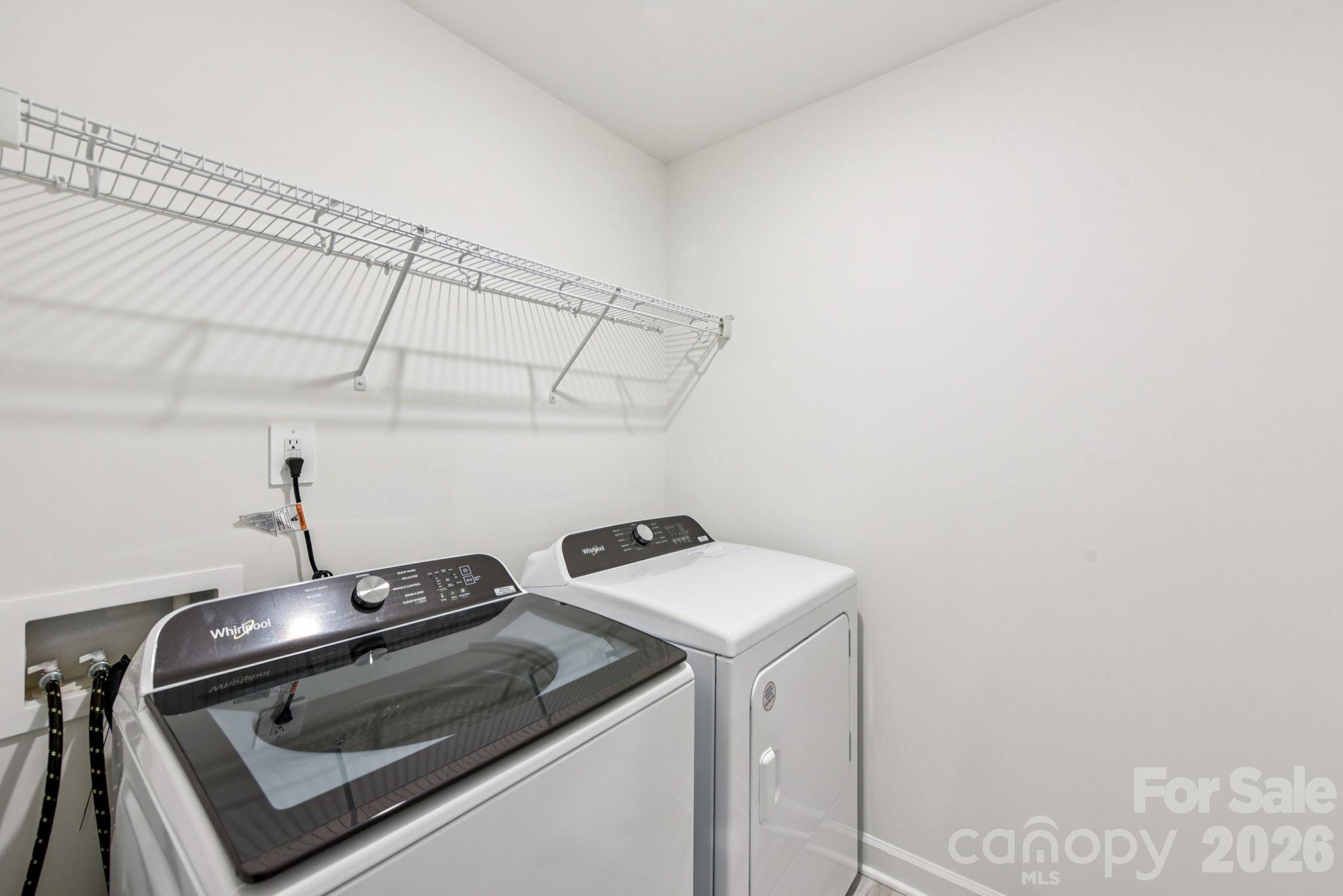 460 Markridge Loop Property Photo 18